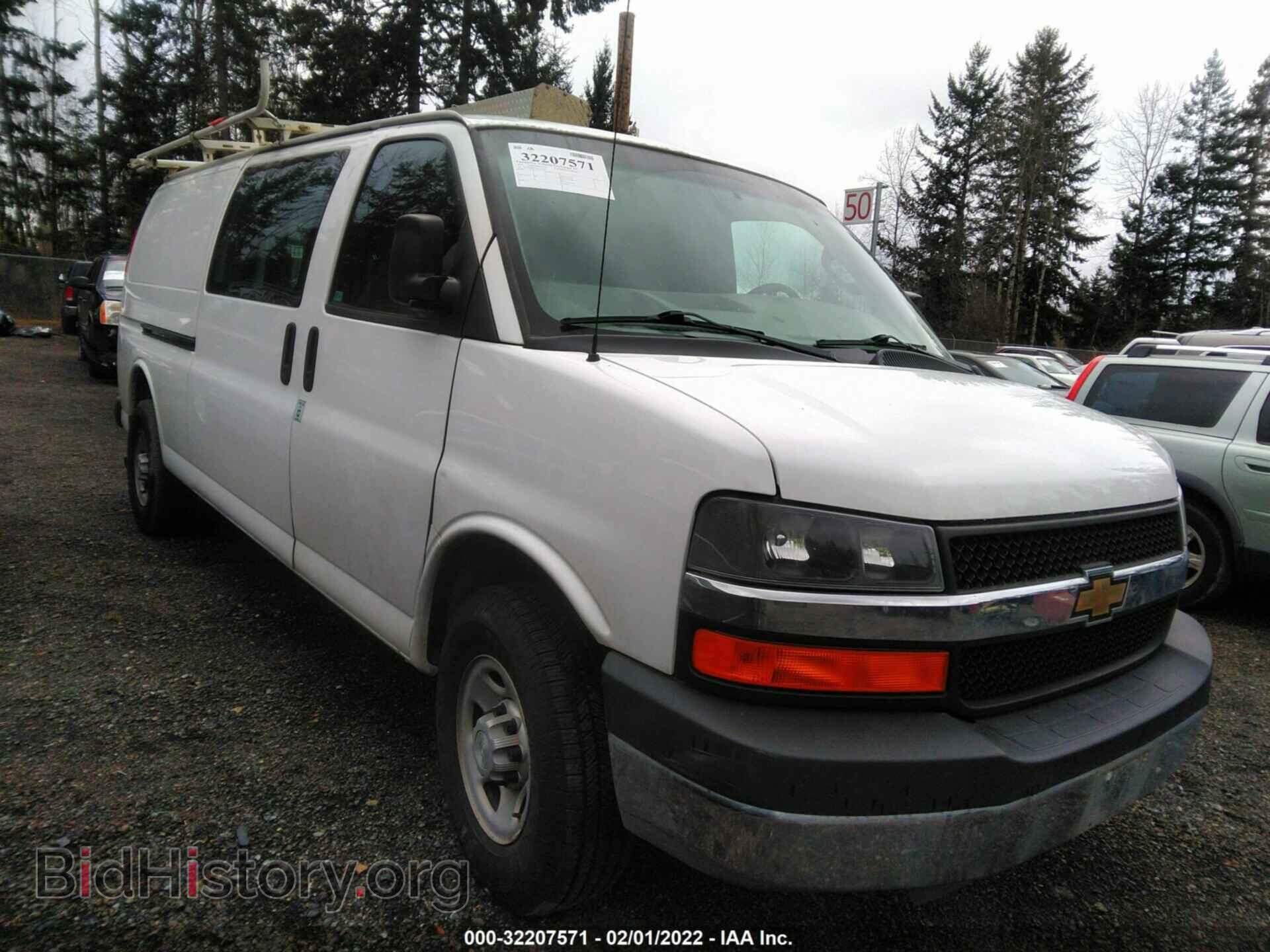Photo 1GCWGBFG4G1197586 - CHEVROLET EXPRESS CARGO VAN 2016