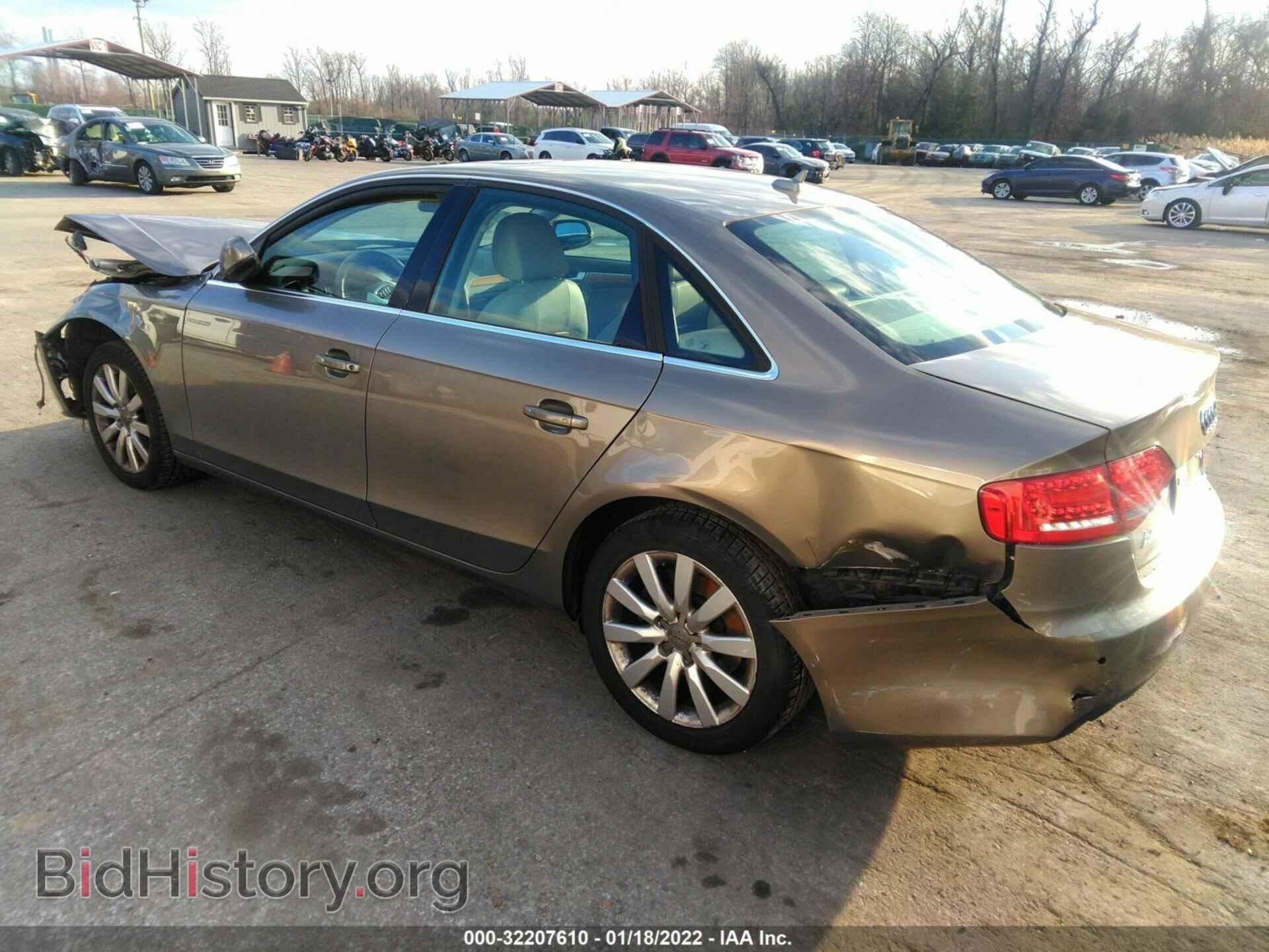 2010 AUDI A4 - VIN: WAUFFAFL1AN028536 - Фото 3