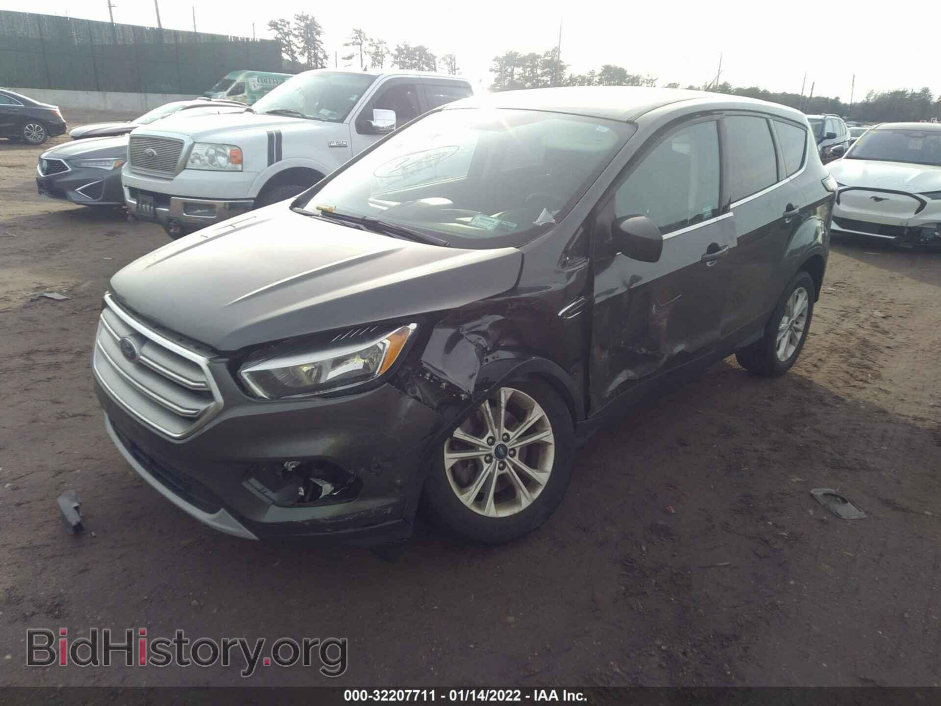 2017 FORD ESCAPE - VIN: 1FMCU0G96HUC52647 - Фото 2