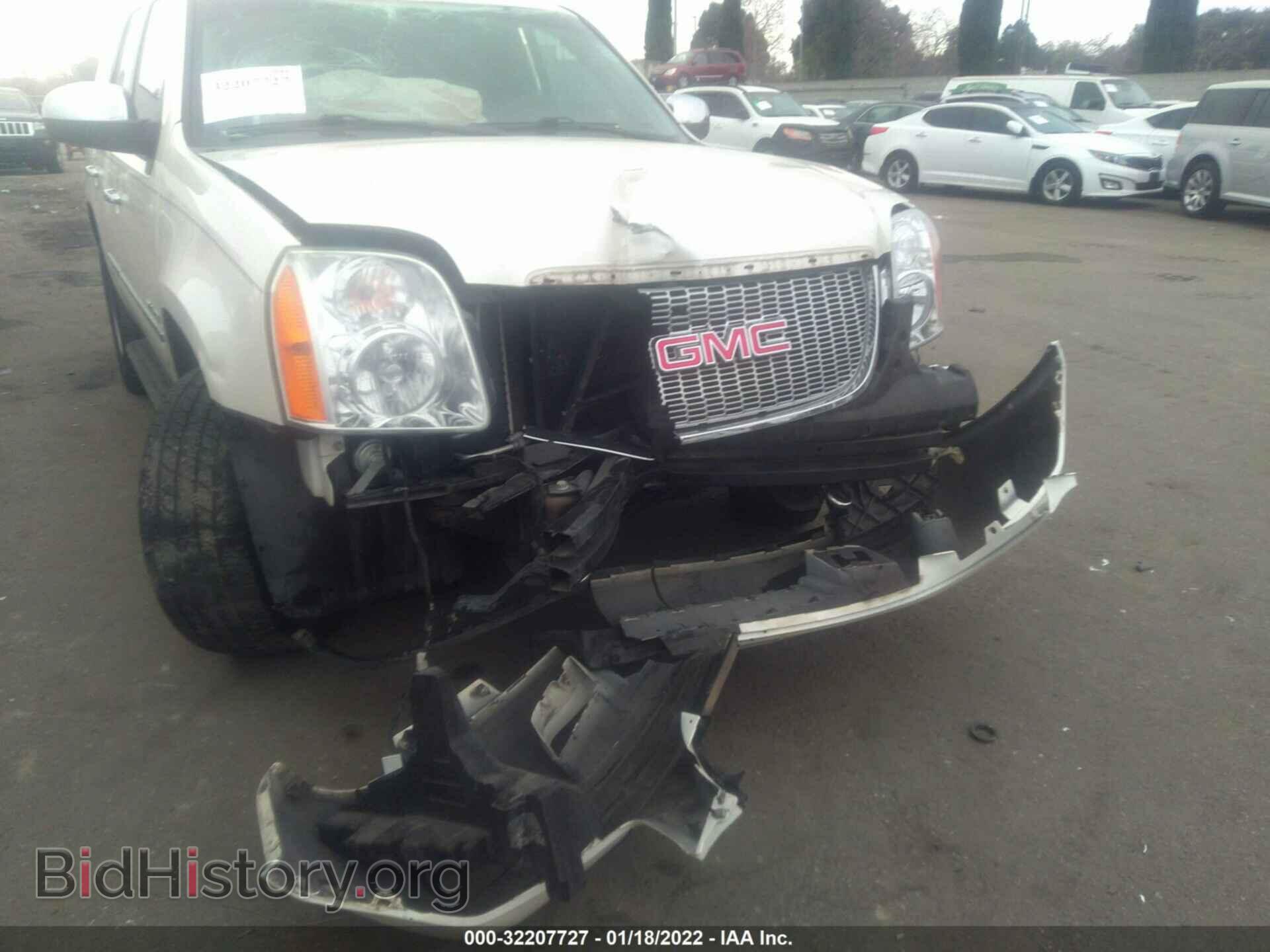 2011 GMC YUKON - VIN: 1GKS1CE0XBR353526 - Фото 6