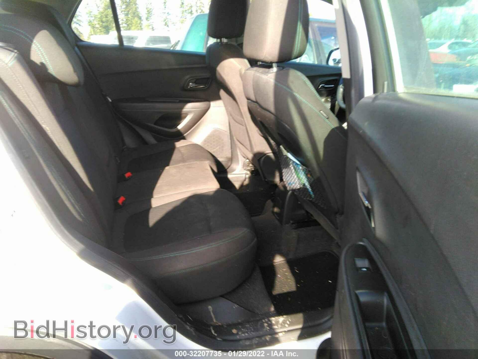 2015 CHEVROLET TRAX - VIN: KL7CJKSB3FB084037 - Фото 8