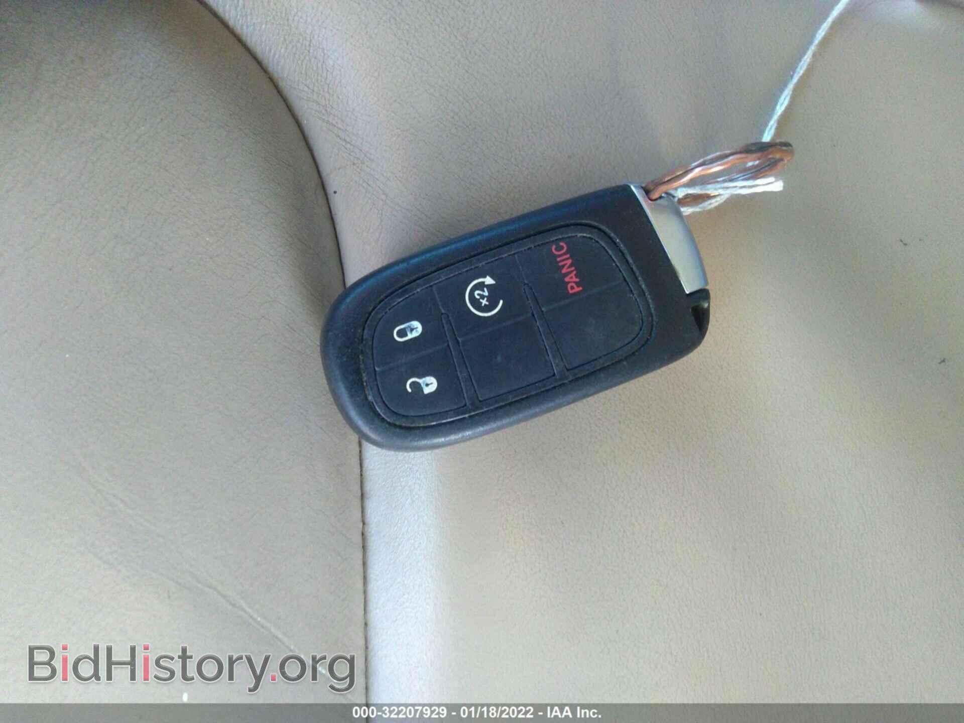 2016 JEEP CHEROKEE - VIN: 1C4PJLDB8GW256919 - Фото 11