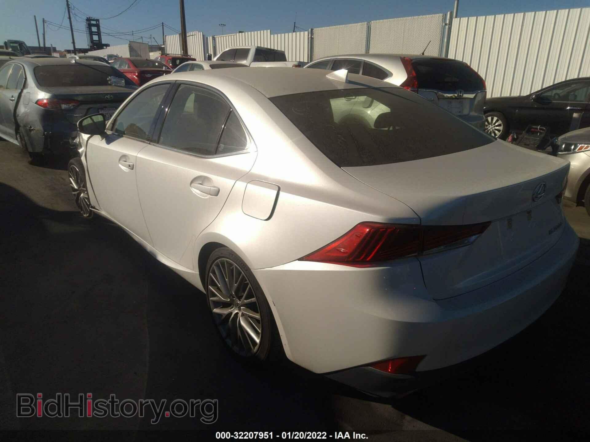 2017 LEXUS IS - VIN: JTHBA1D28H5046504 - Фото 3