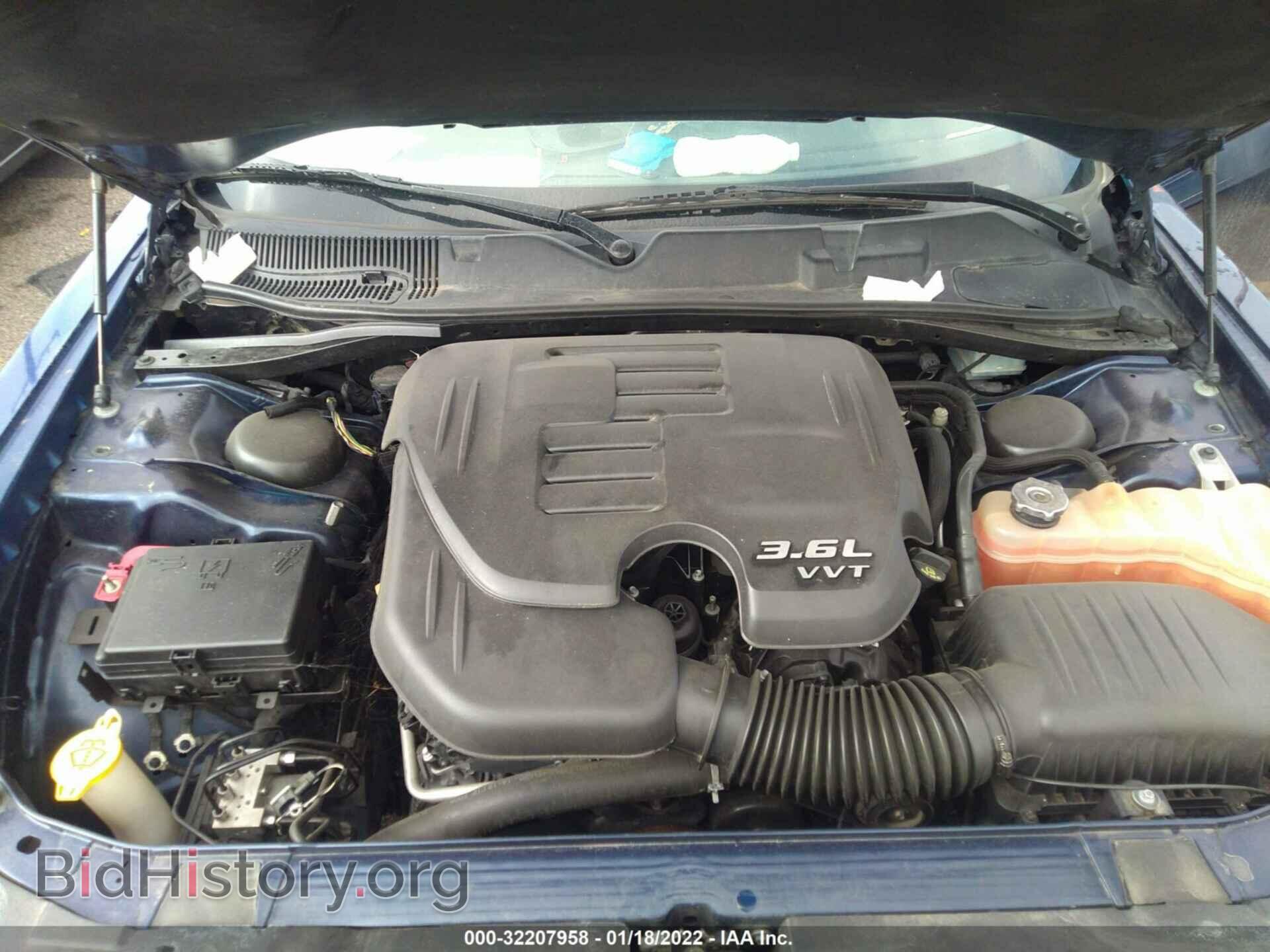 2016 DODGE CHALLENGER - VIN: 2C3CDZAG4GH329750 - Фото 10
