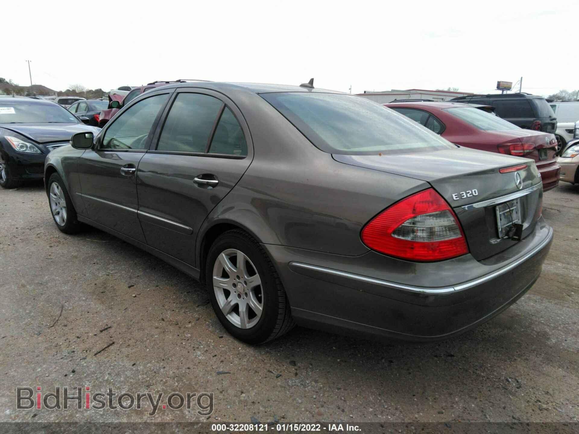 2008 MERCEDES-BENZ E-CLASS - VIN: WDBUF22X68B229237 - Фото 3