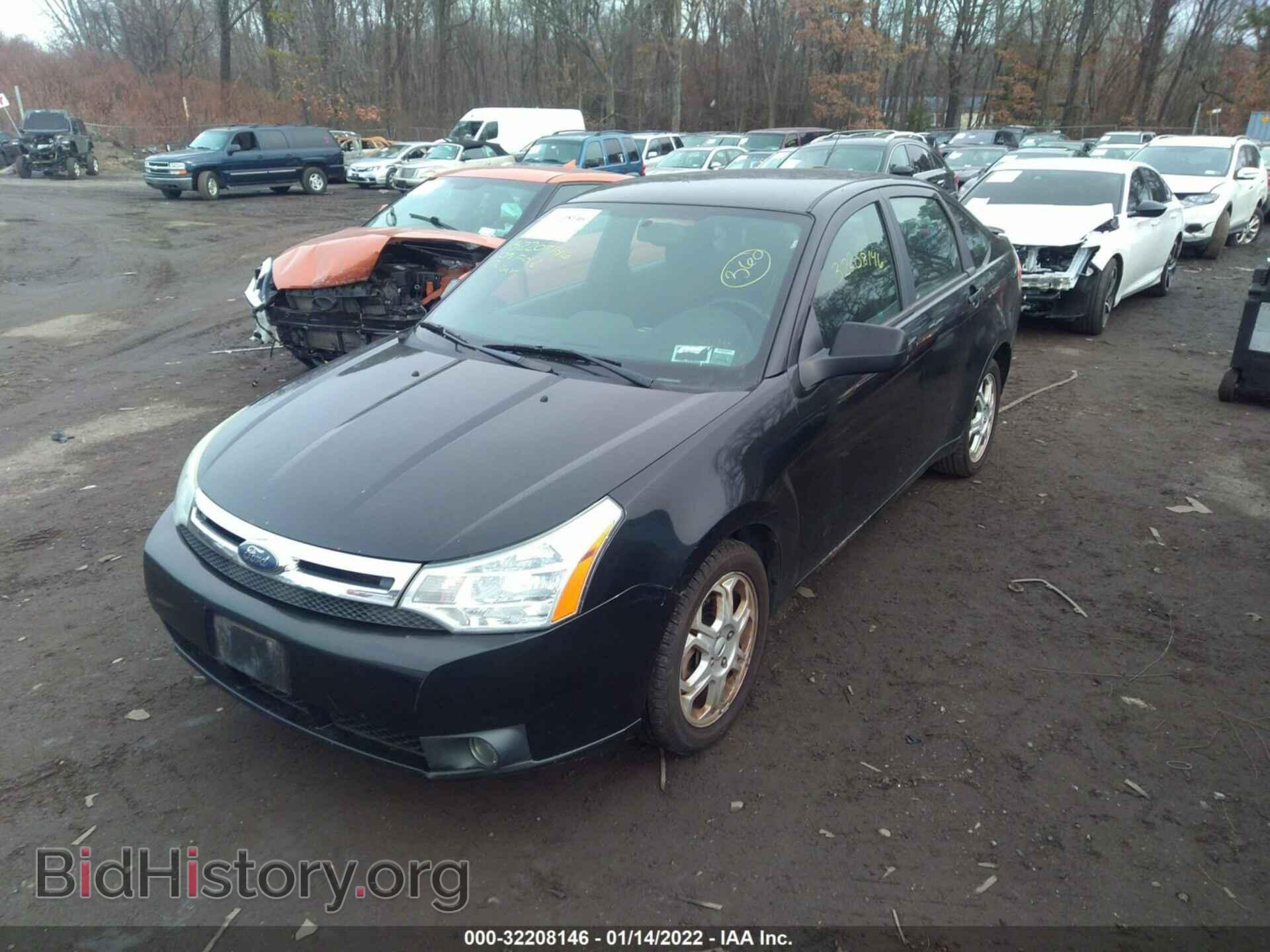 2009 FORD FOCUS - VIN: 1FAHP36N79W236423 - Фото 2