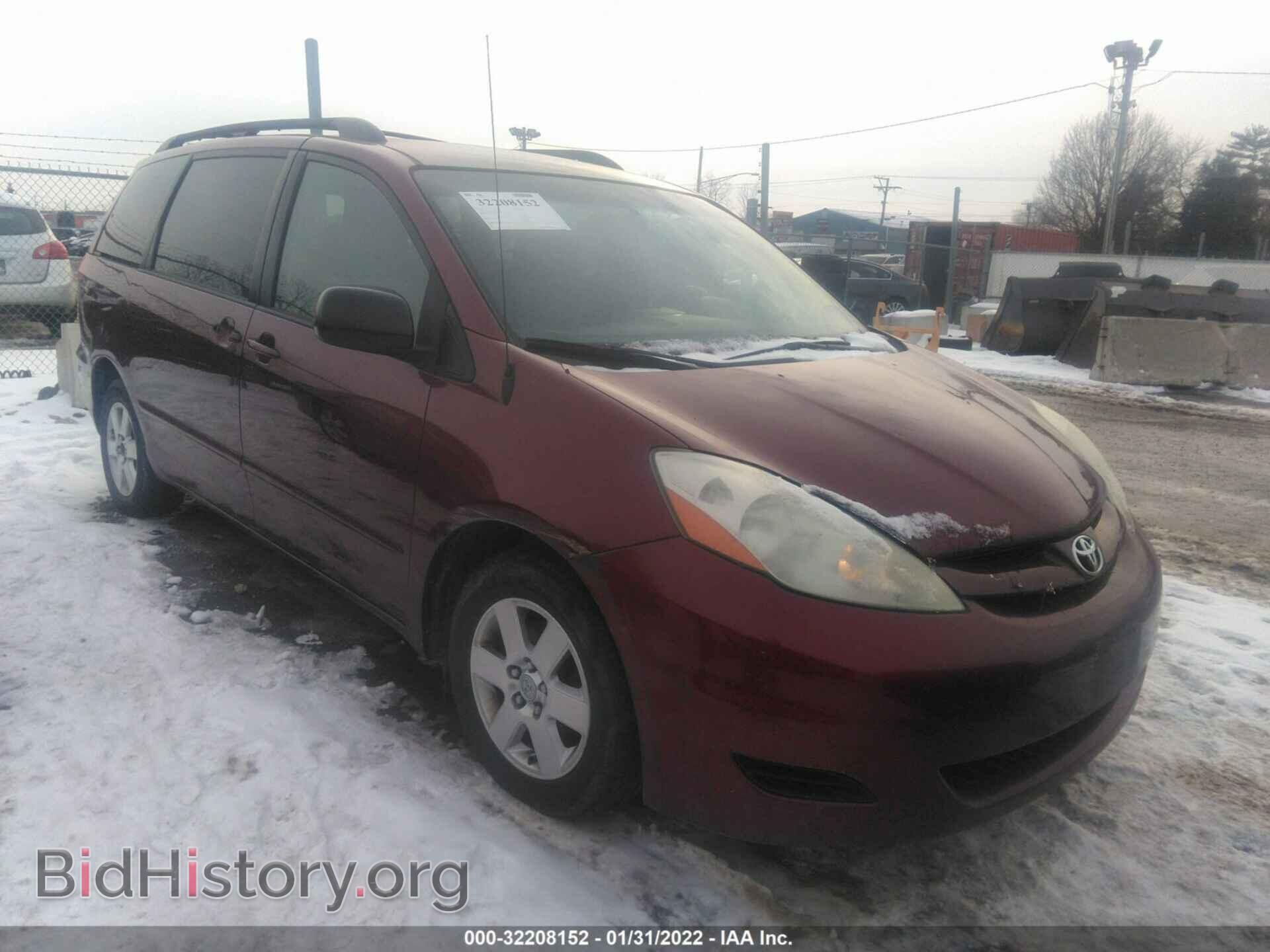Photo 5TDZK23C88S218621 - TOYOTA SIENNA 2008