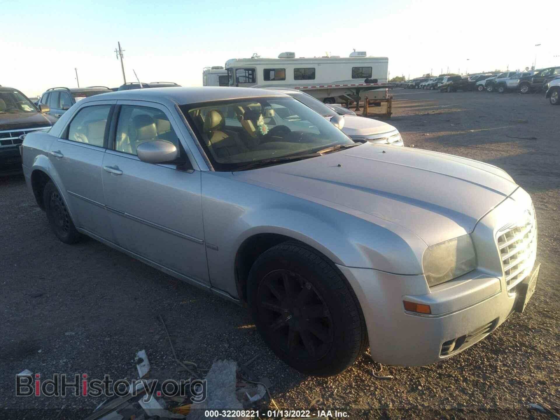 Photo 2C3LA53G78H236205 - CHRYSLER 300 2008