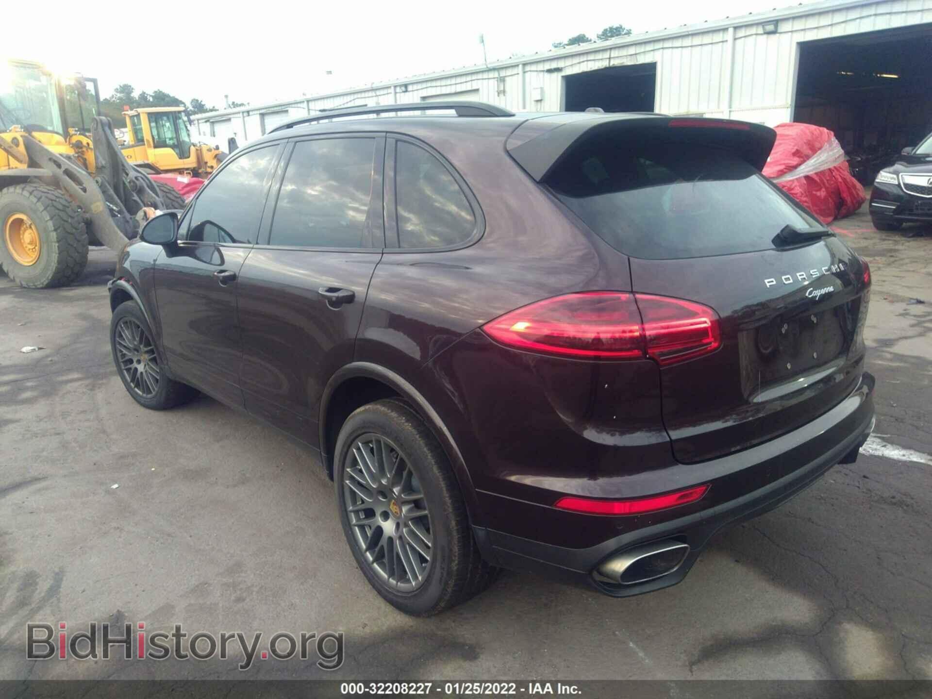2017 PORSCHE CAYENNE - VIN: WP1AA2A27HKA90873 - Фото 3