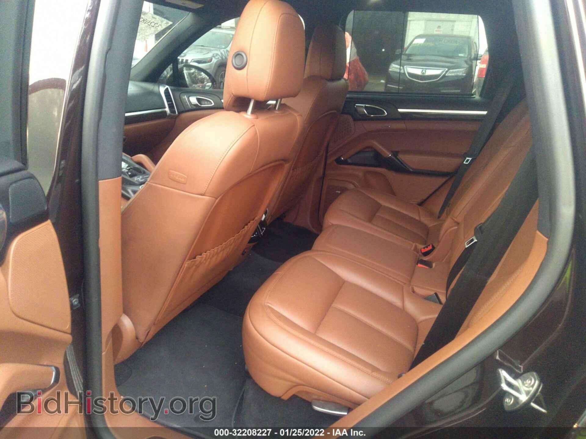 2017 PORSCHE CAYENNE - VIN: WP1AA2A27HKA90873 - Фото 8