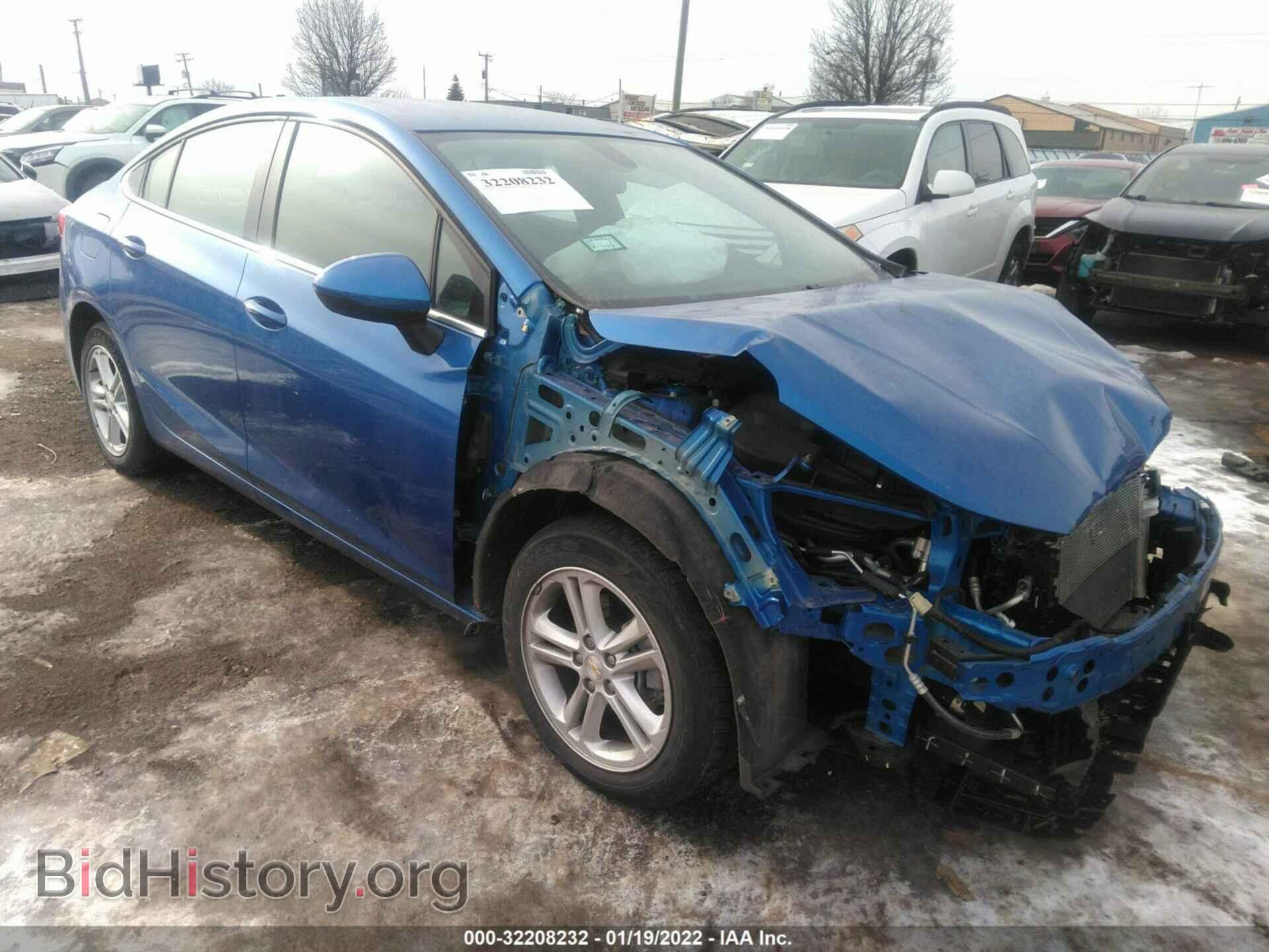 Photo 1G1BE5SM3H7196910 - CHEVROLET CRUZE 2017