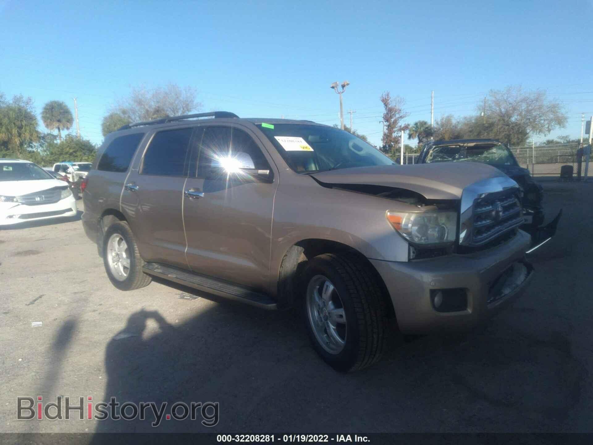 Фотография 5TDZY67A68S000501 - TOYOTA SEQUOIA 2008