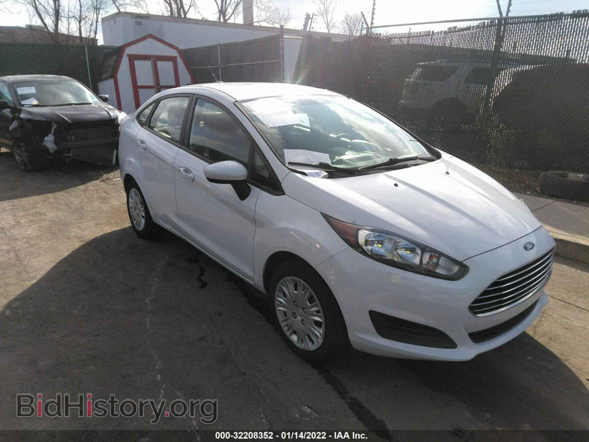 Фотография 3FADP4AJ7EM241575 - FORD FIESTA 2014