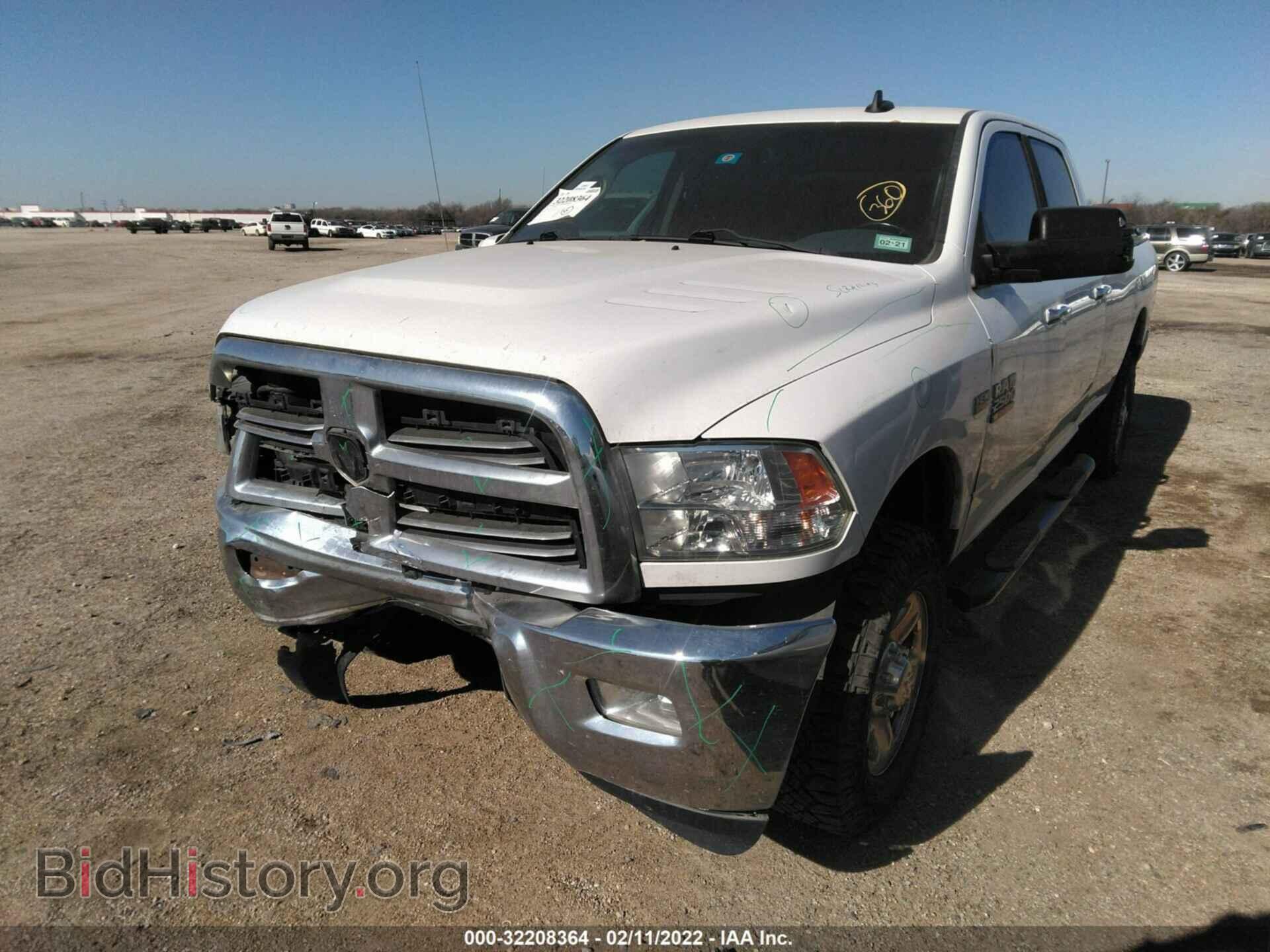 2015 RAM 2500 - VIN: 3C6TR5JT2FG695277 - Фото 2