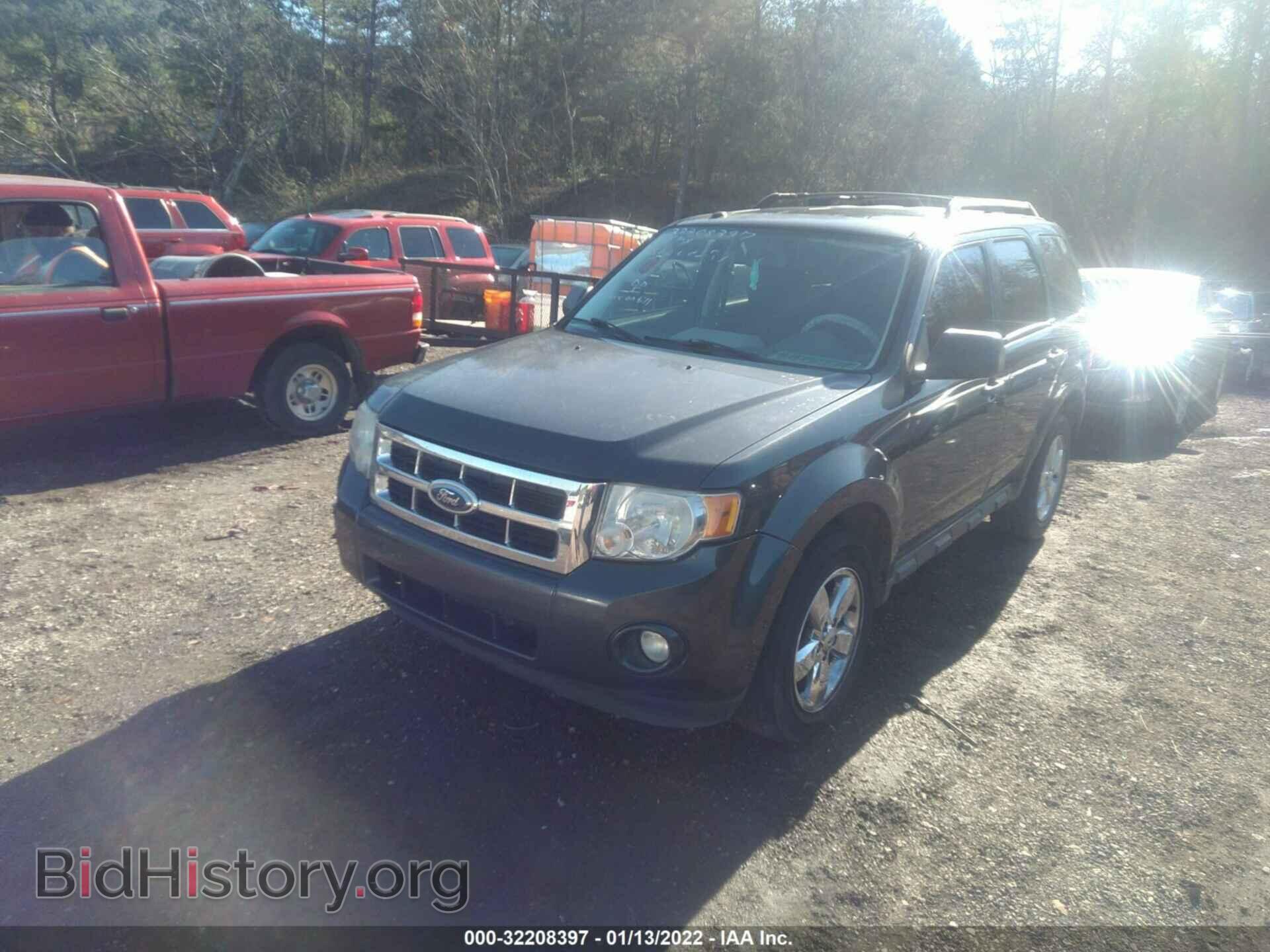 2009 FORD ESCAPE - VIN: 1FMCU03759KC81509 - Фото 2