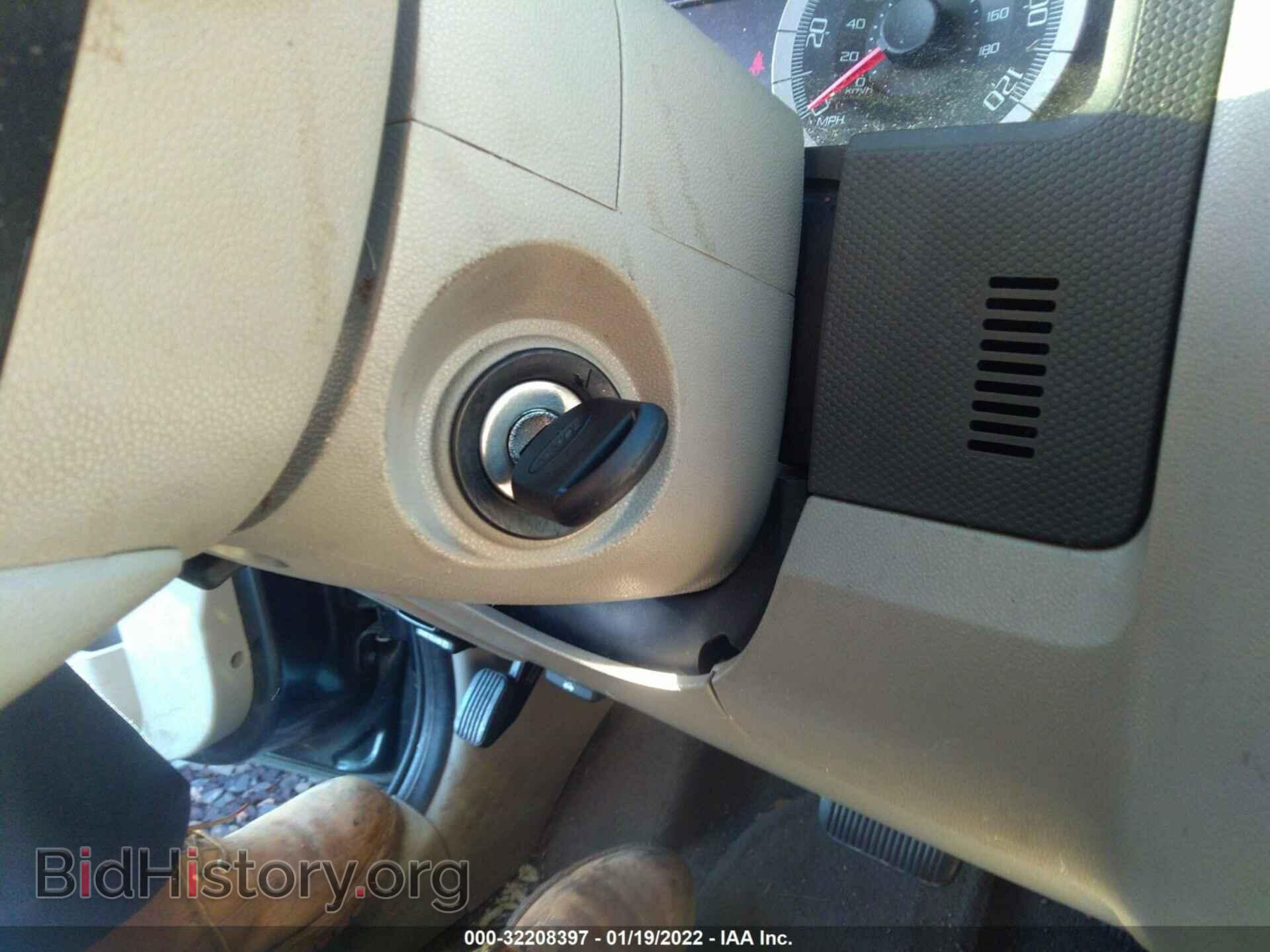 2009 FORD ESCAPE - VIN: 1FMCU03759KC81509 - Фото 11