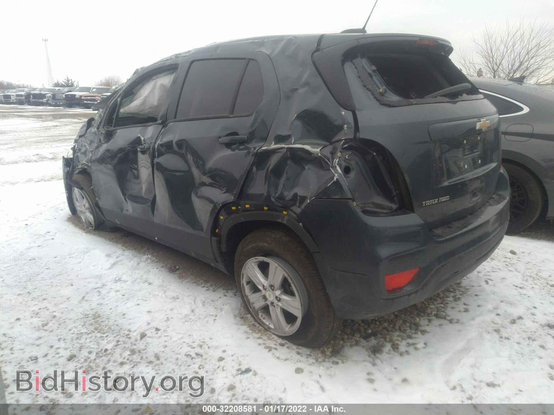 2021 CHEVROLET TRAX - VIN: KL7CJNSMXMB376929 - Фото 3