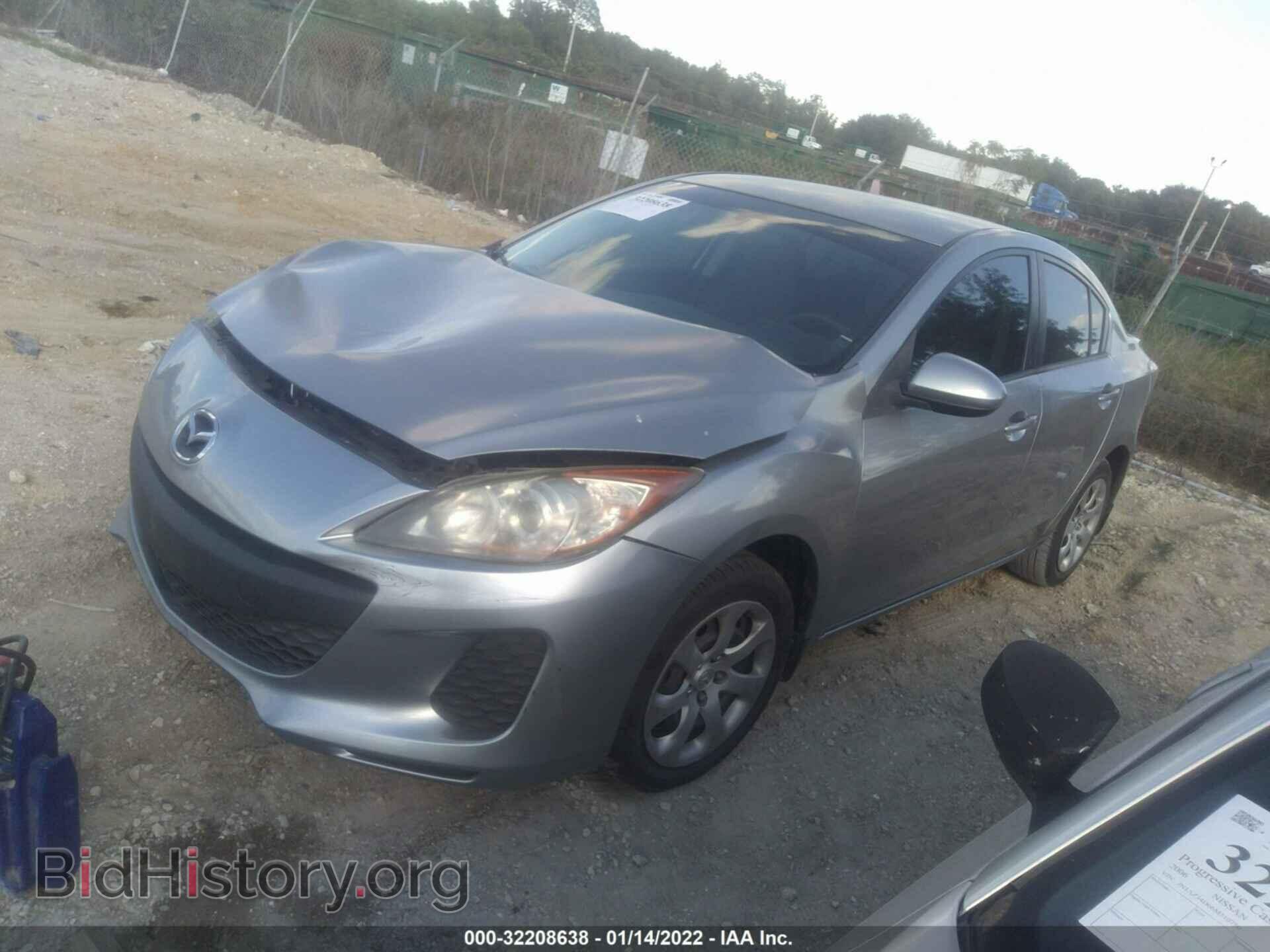 2013 MAZDA MAZDA3 - VIN: JM1BL1TF1D1824448 - Фото 2