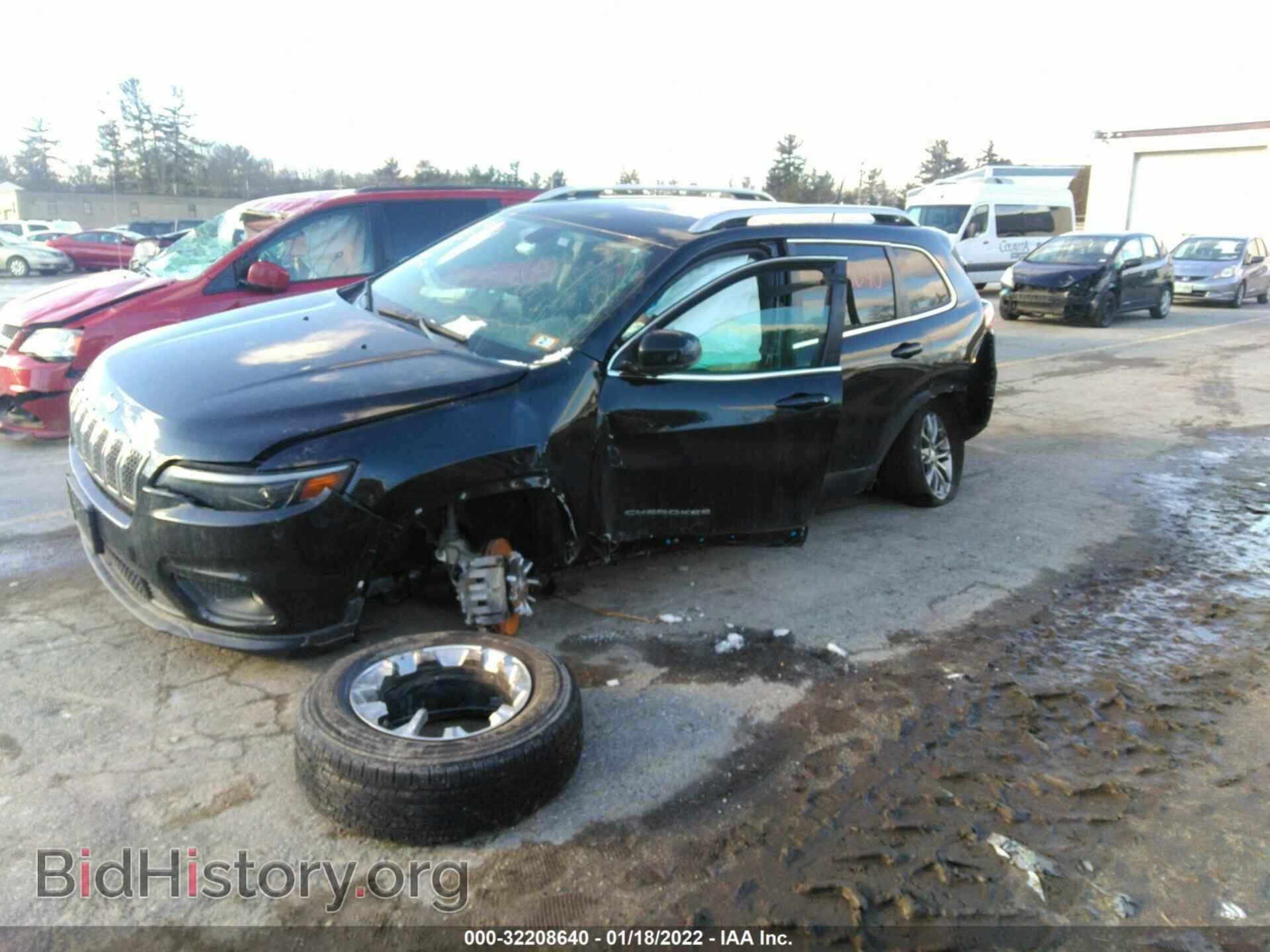 2019 JEEP CHEROKEE - VIN: 1C4PJMLXXKD323723 - Фото 2