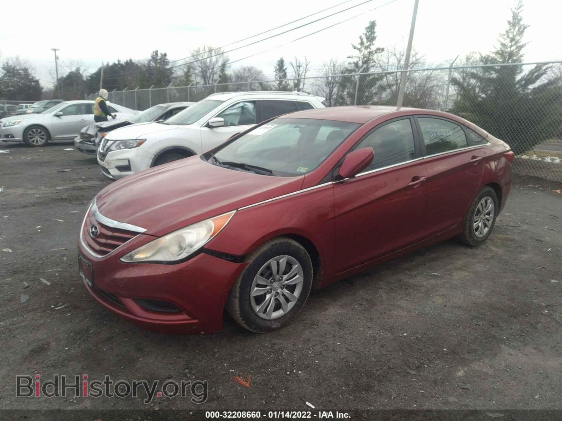 2011 HYUNDAI SONATA - VIN: 5NPEB4AC0BH062245 - Photo 2