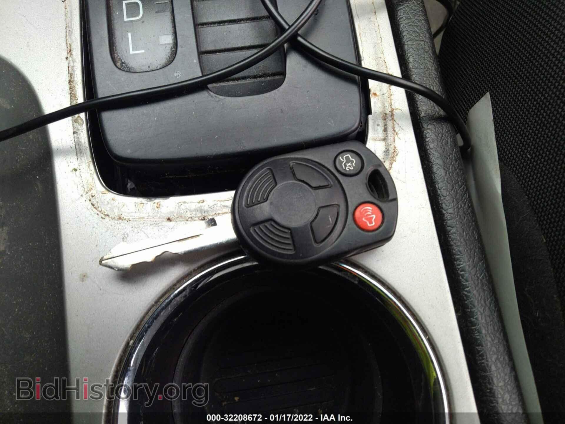 2010 FORD FUSION - VIN: 3FAHP0HA0AR405584 - Фото 11