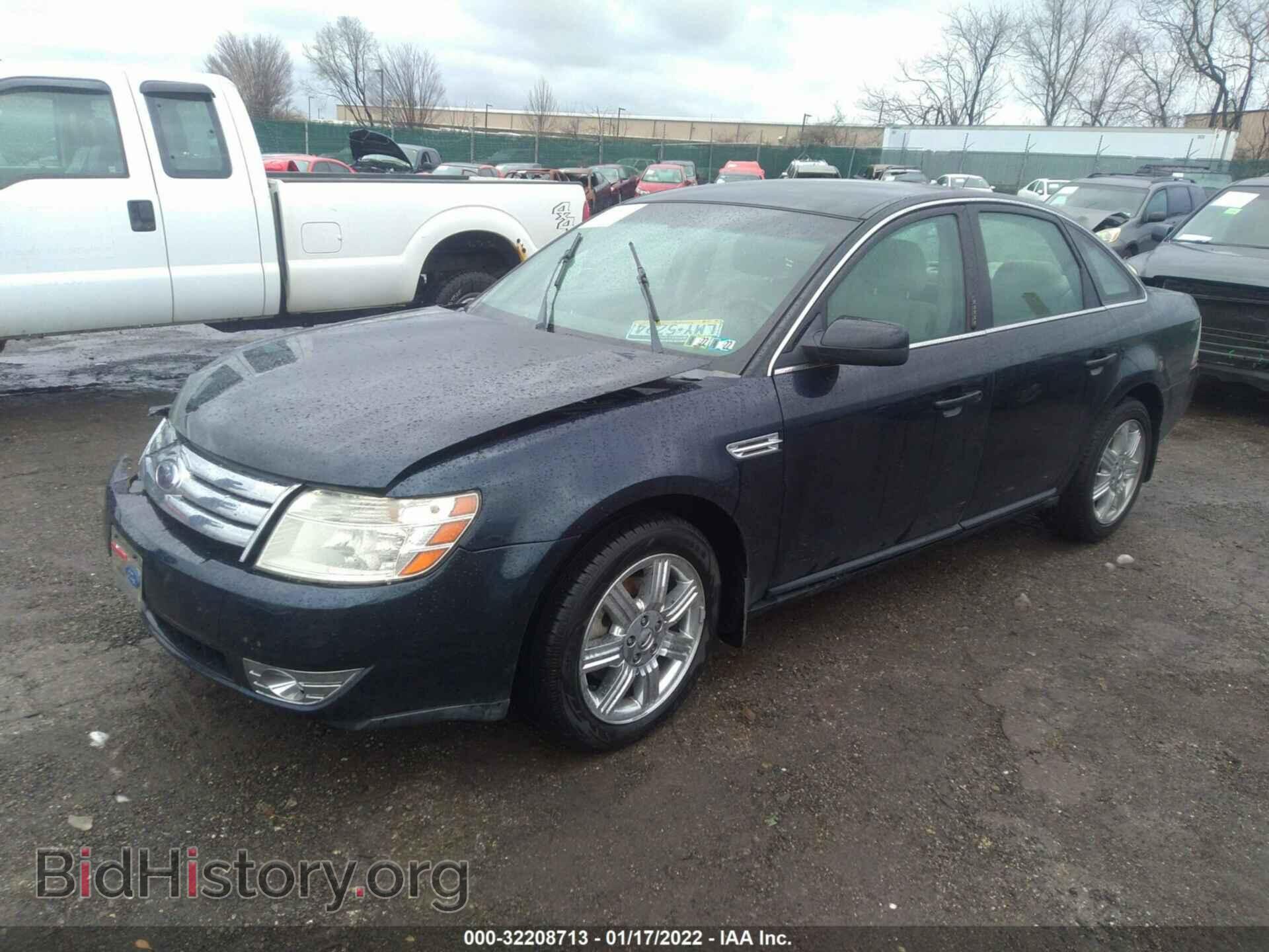 2008 FORD TAURUS - VIN: 1FAHP24W88G115897 - Фото 2
