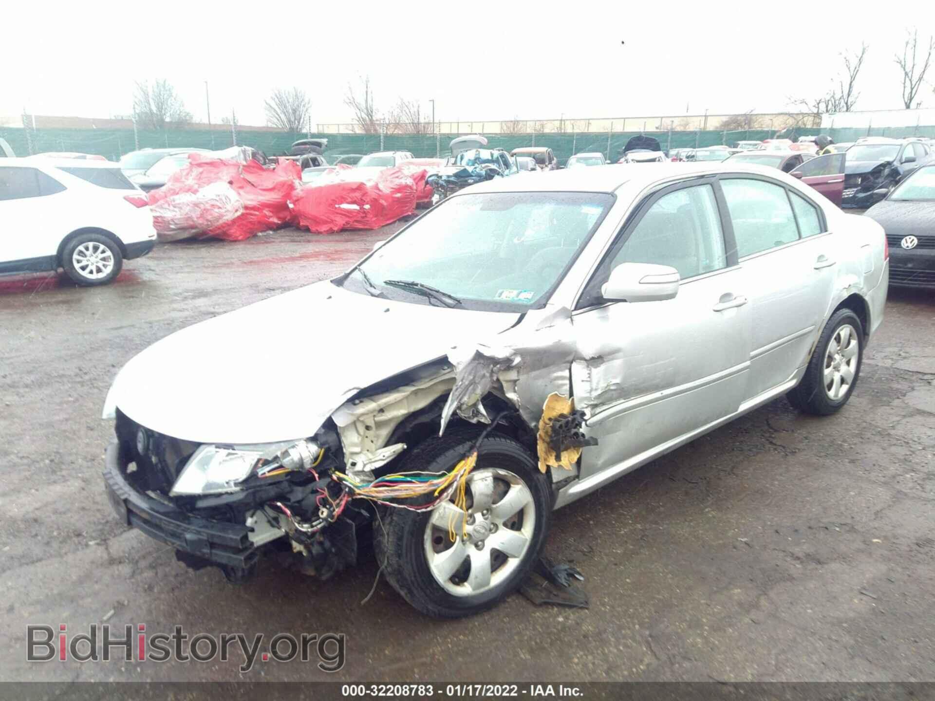 2009 KIA OPTIMA - VIN: KNAGE228X95317988 - Фото 2