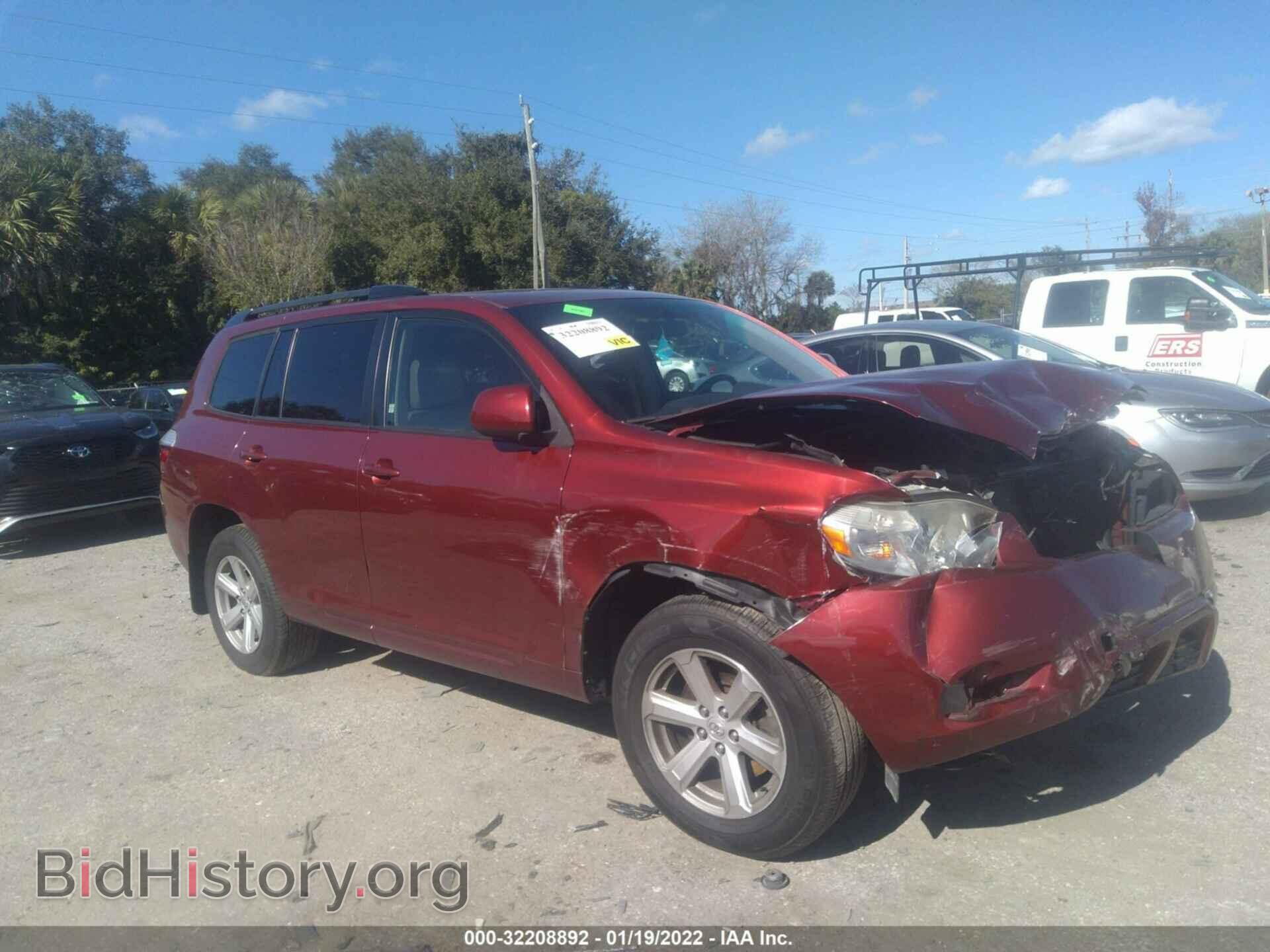 Photo 5TDJK3EH4AS037937 - TOYOTA HIGHLANDER 2010