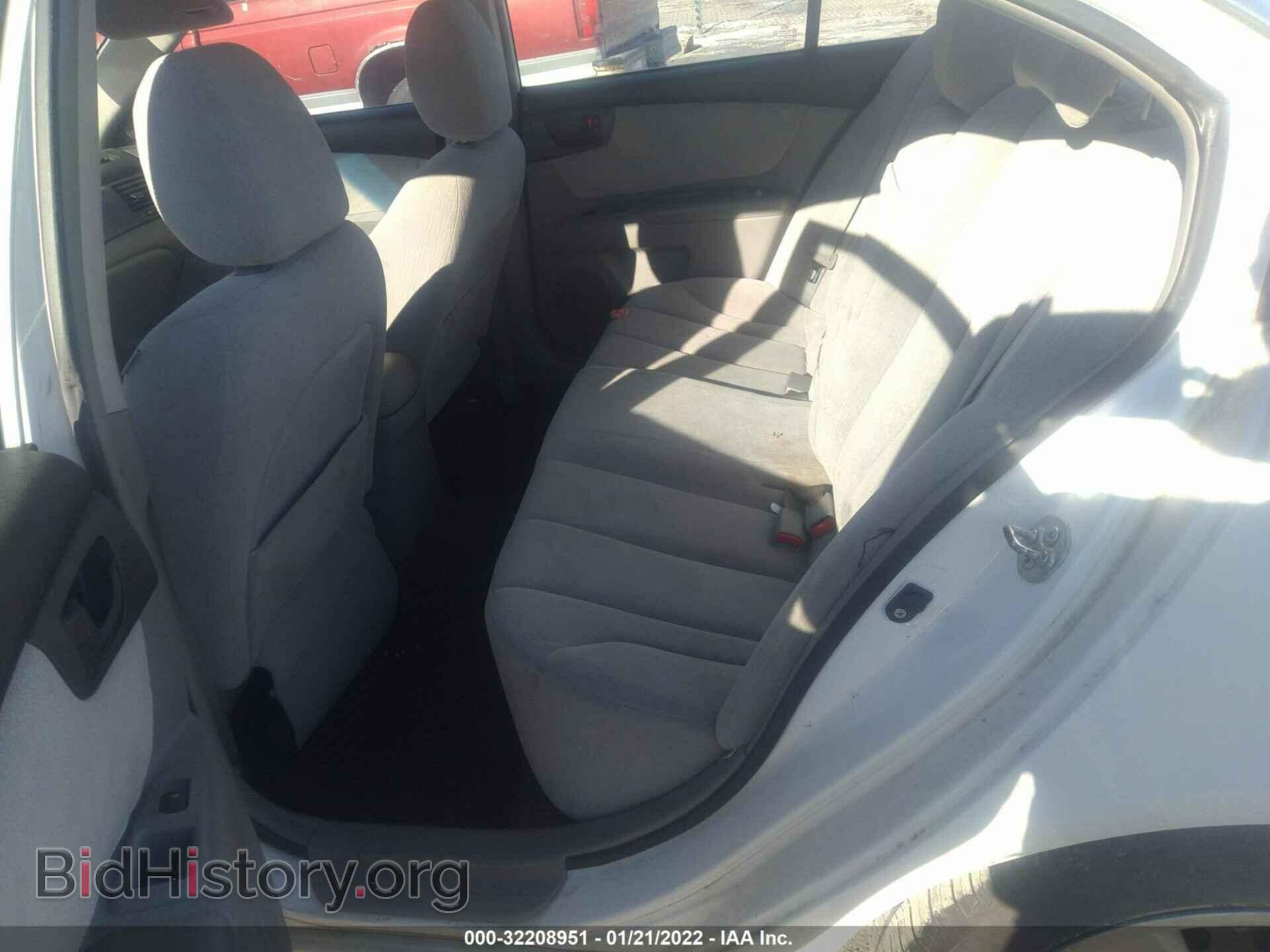2008 KIA OPTIMA - VIN: KNAGE123085210753 - Фото 8