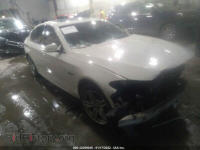 2011 BMW 5 SERIES 550i xDrive, белый — VIN WBAFU9C52BC785663, IAAI