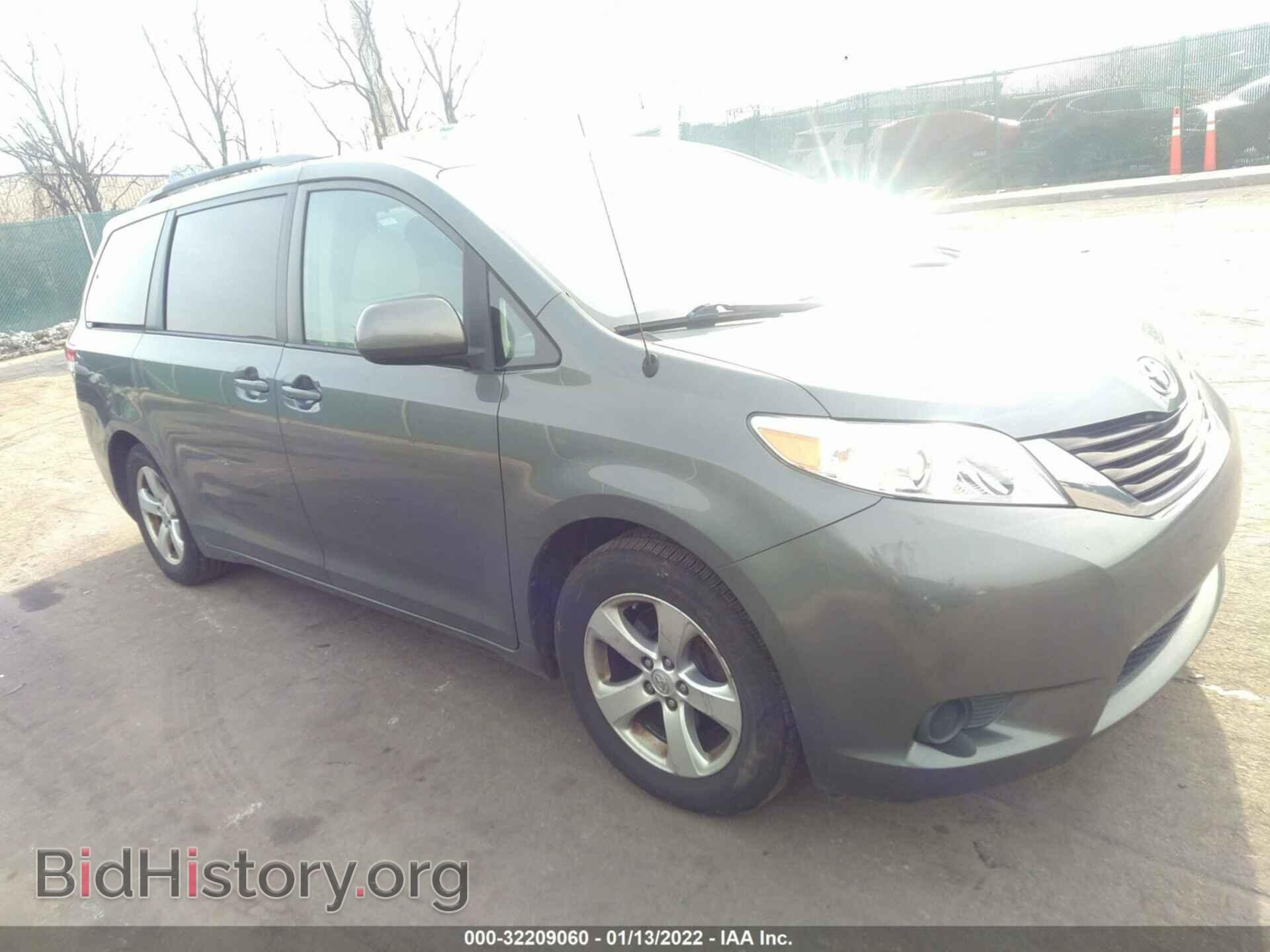 Photo 5TDKK3DC4DS365308 - TOYOTA SIENNA 2013