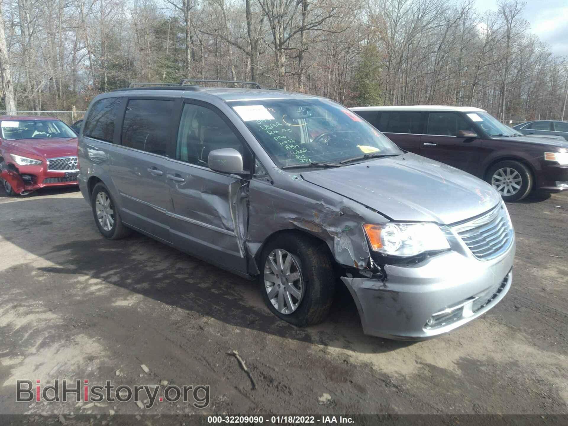 Photo 2C4RC1BG6DR684403 - CHRYSLER TOWN & COUNTRY 2013