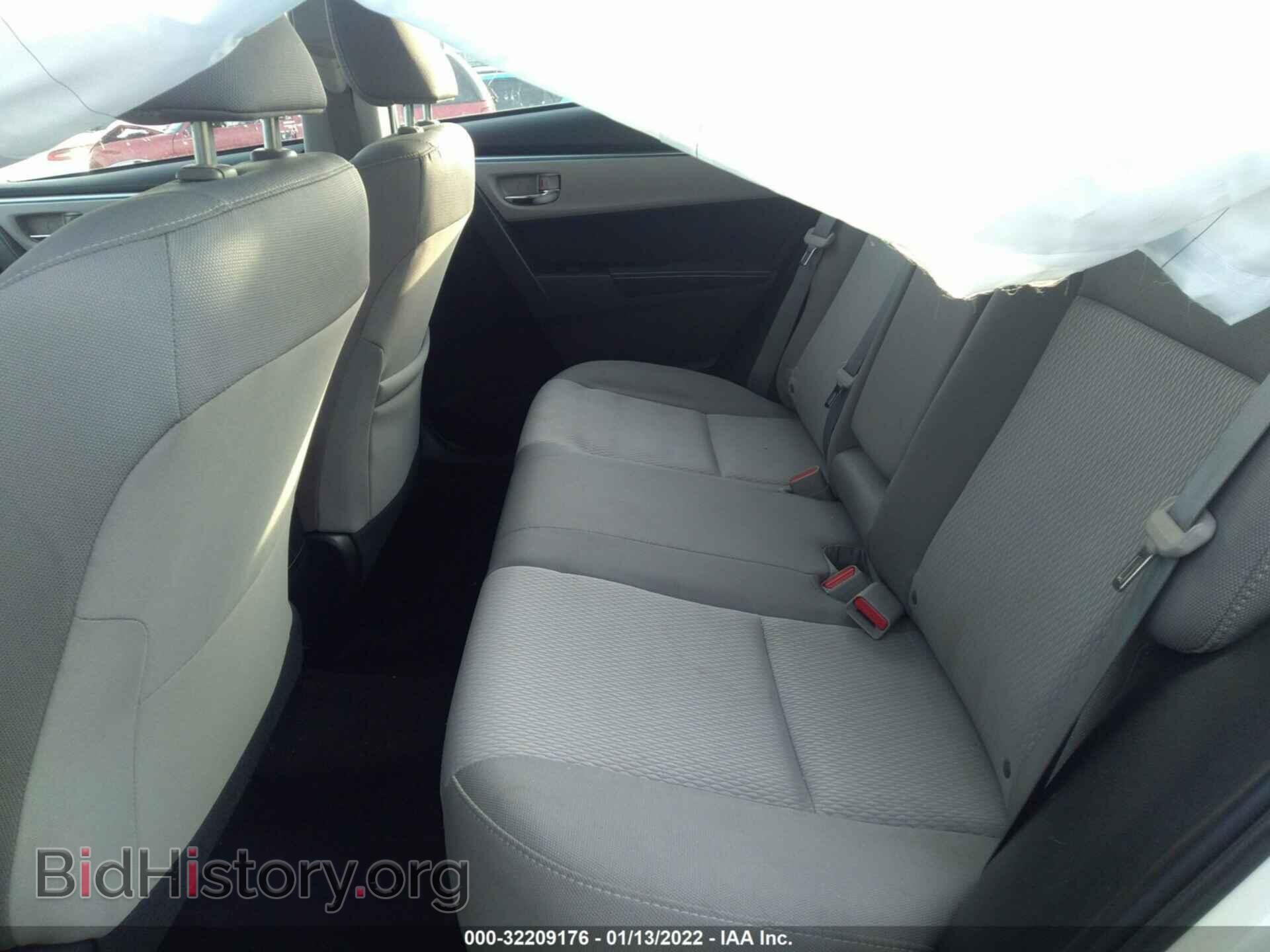2015 TOYOTA COROLLA - VIN: 2T1BURHE8FC240218 - Фото 8