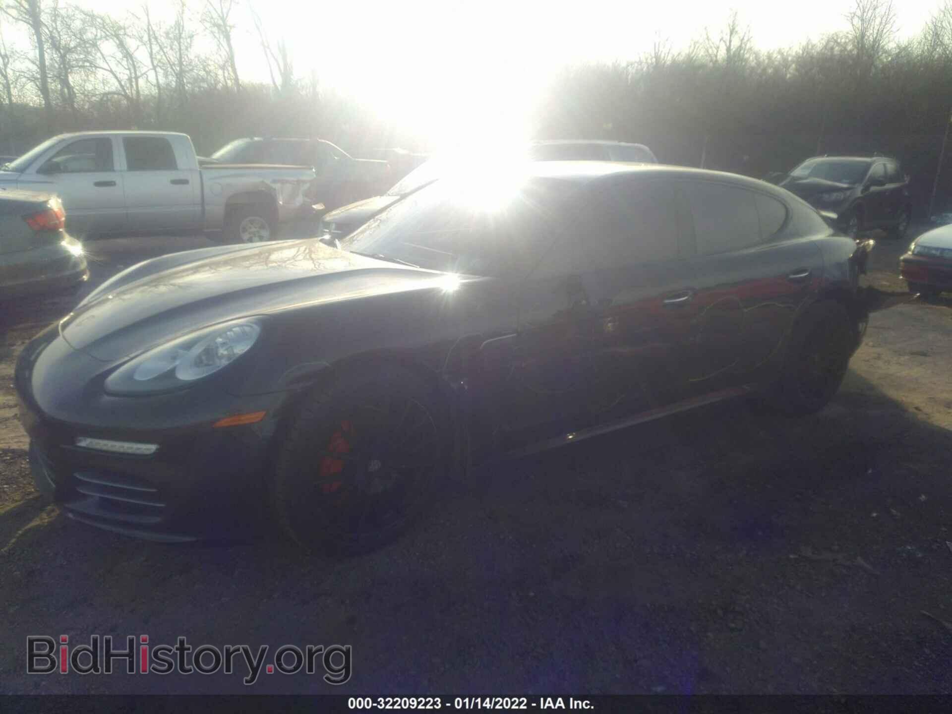 2014 PORSCHE PANAMERA - VIN: WP0AA2A7XEL010257 - Фото 2