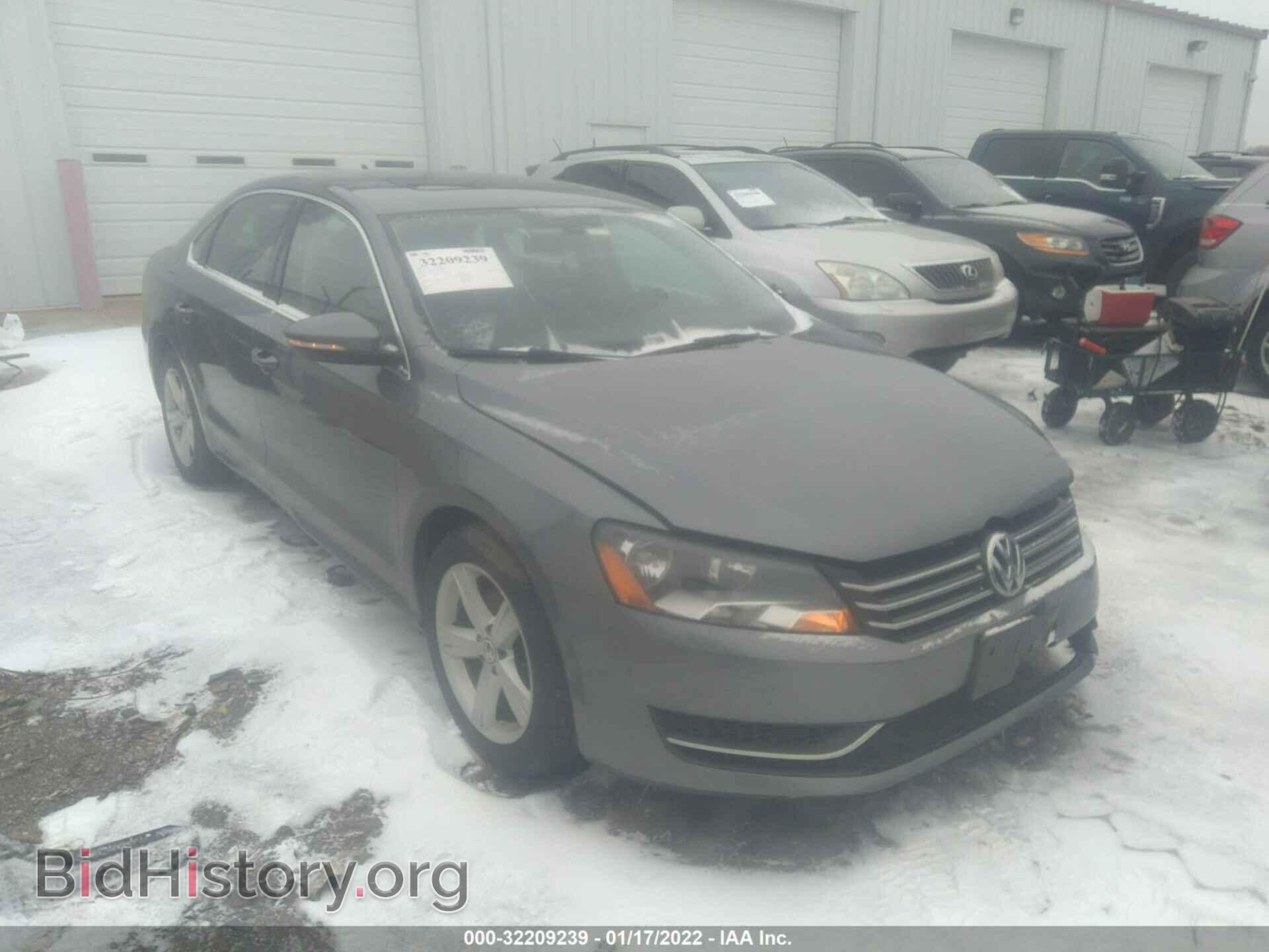 Photo 1VWBH7A31CC037951 - VOLKSWAGEN PASSAT 2012