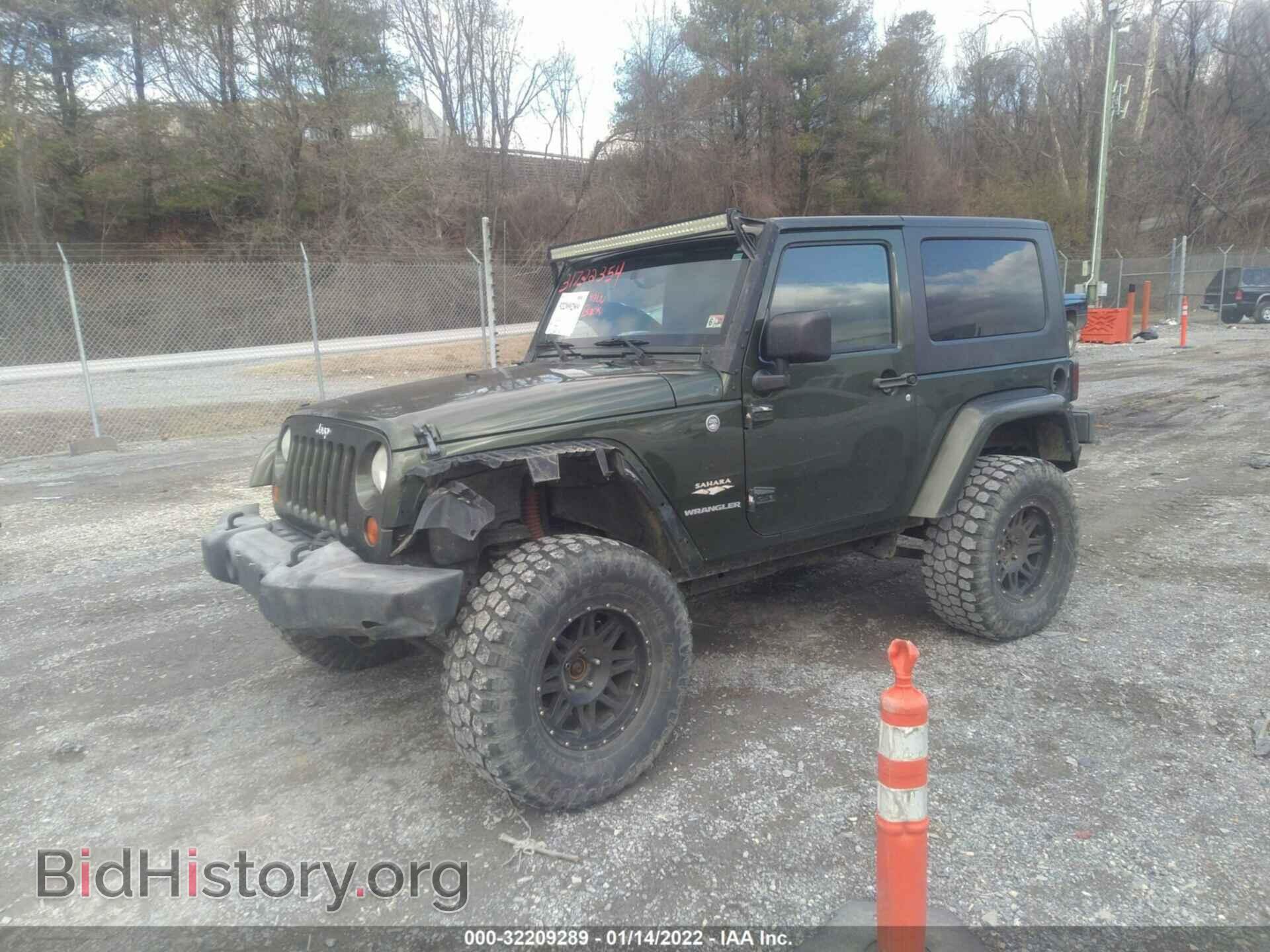 2007 JEEP WRANGLER - VIN: 1J4FA54117L197156 - Фото 2