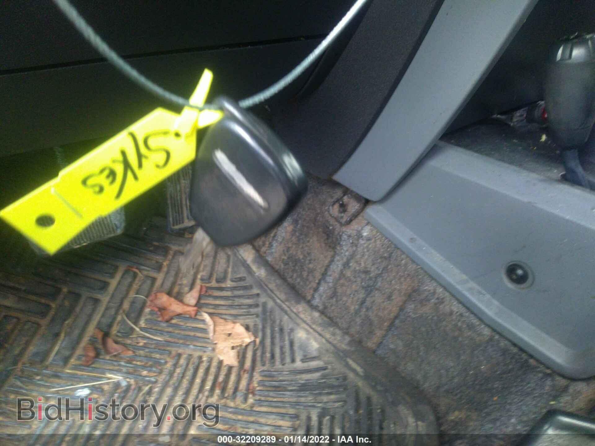 2007 JEEP WRANGLER - VIN: 1J4FA54117L197156 - Фото 11