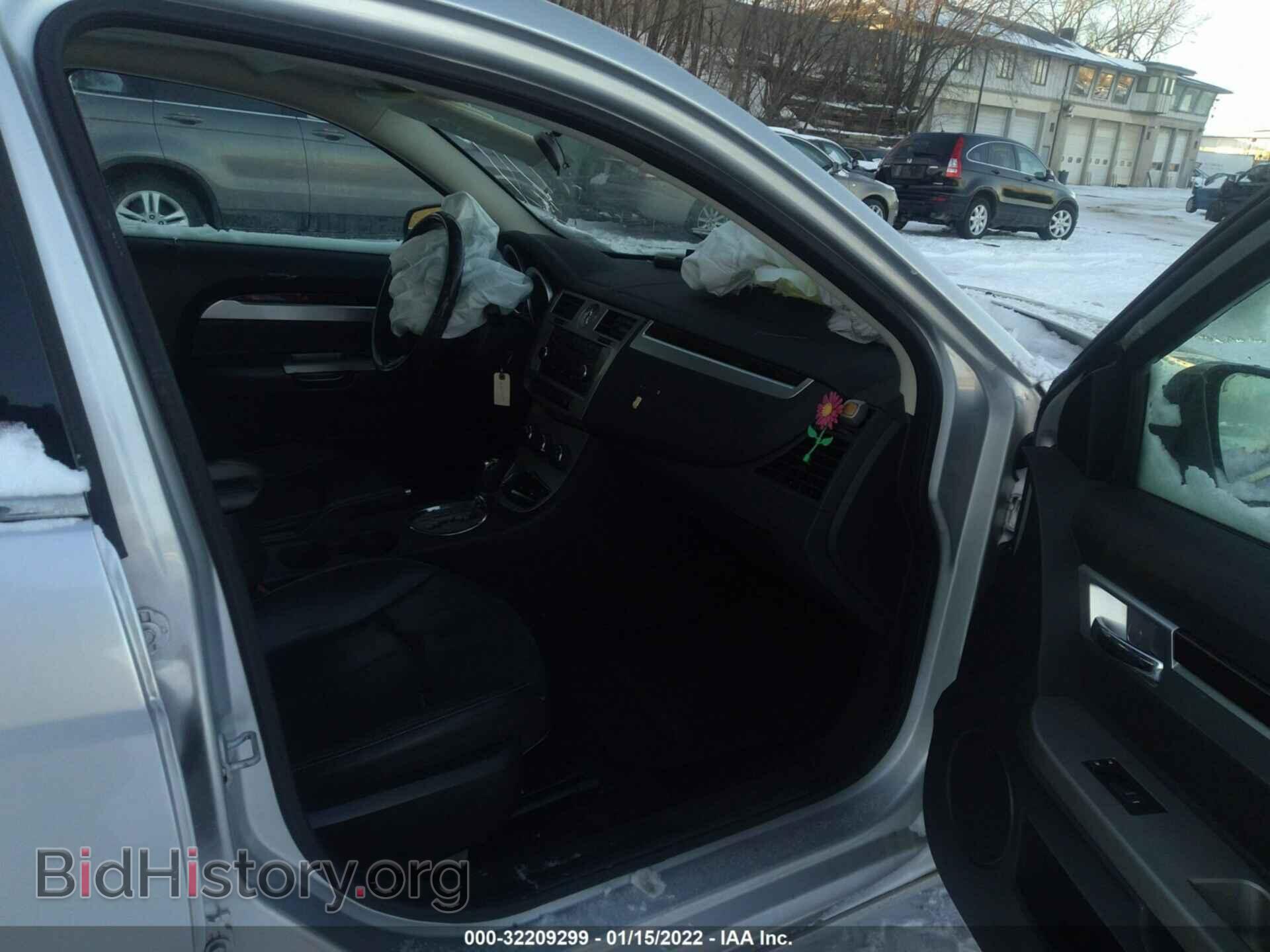 2010 CHRYSLER SEBRING - VIN: 1C3CC5FD5AN192309 - Фото 5