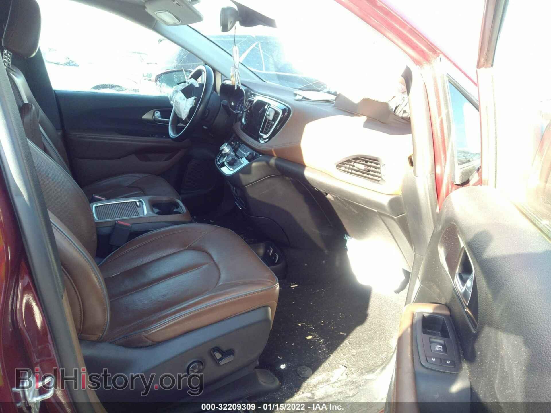 2017 CHRYSLER PACIFICA - VIN: 2C4RC1GG8HR821954 - Фото 5