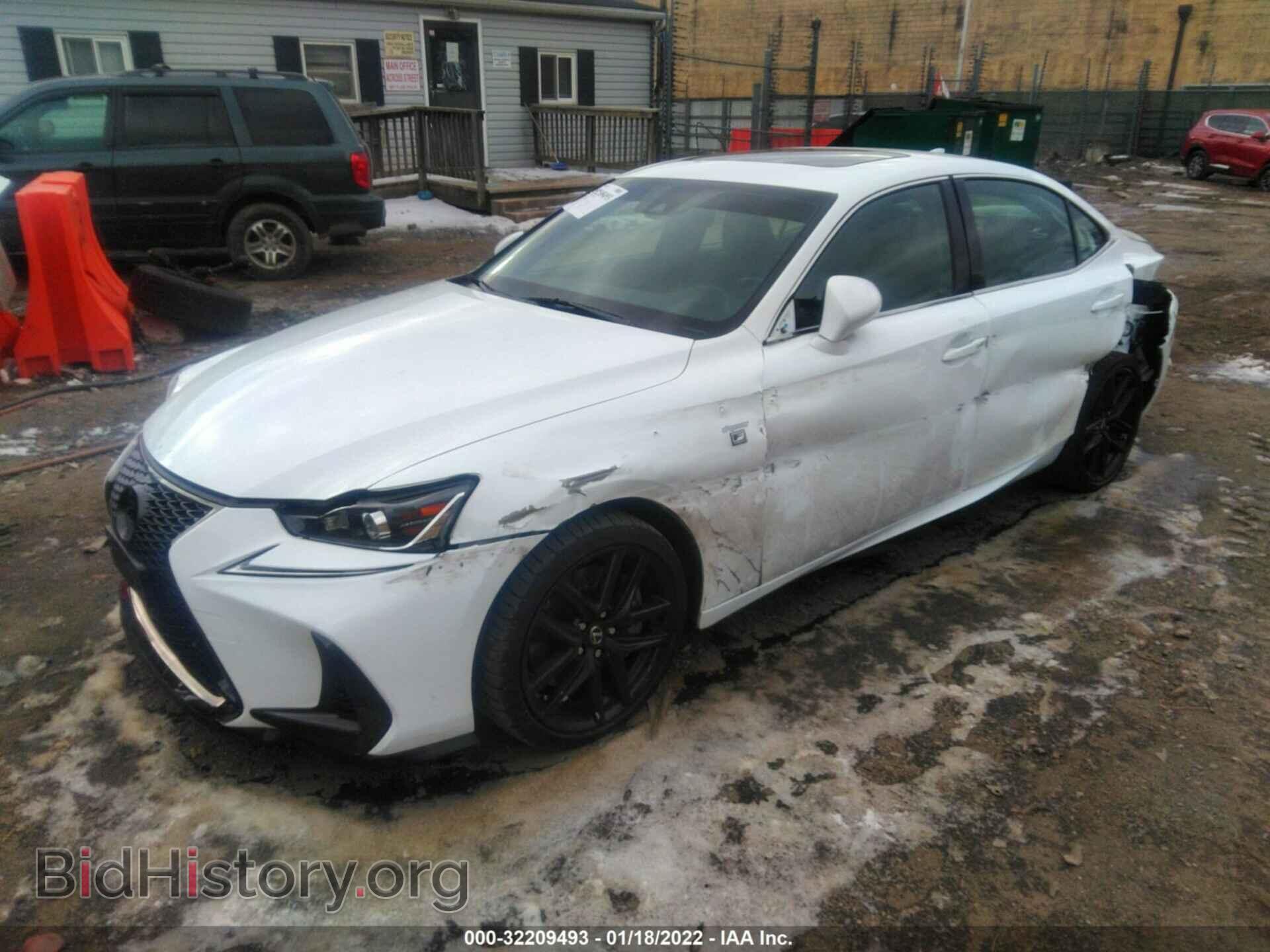 2017 LEXUS IS - VIN: JTHCM1D20H5024539 - Фото 2