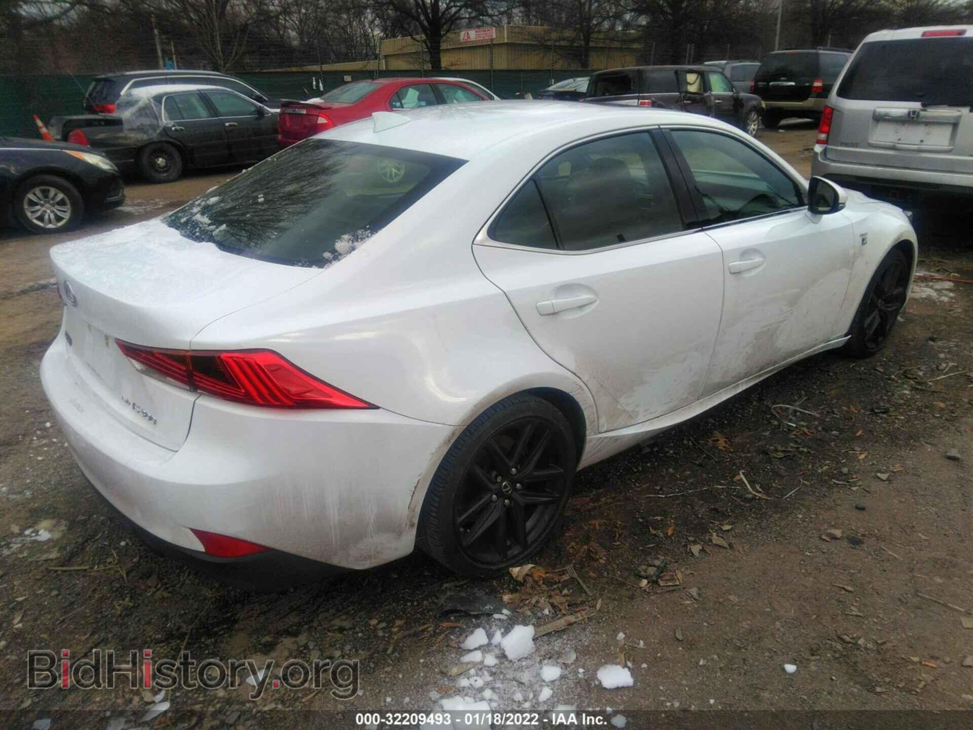 2017 LEXUS IS - VIN: JTHCM1D20H5024539 - Фото 4