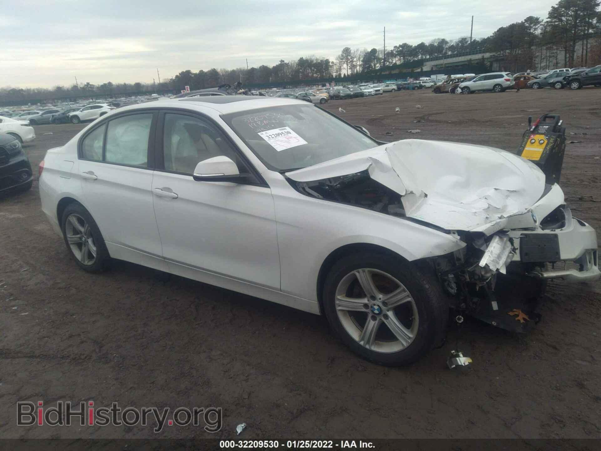 Фотография WBA3B5C56EF599340 - BMW 3 SERIES 2014