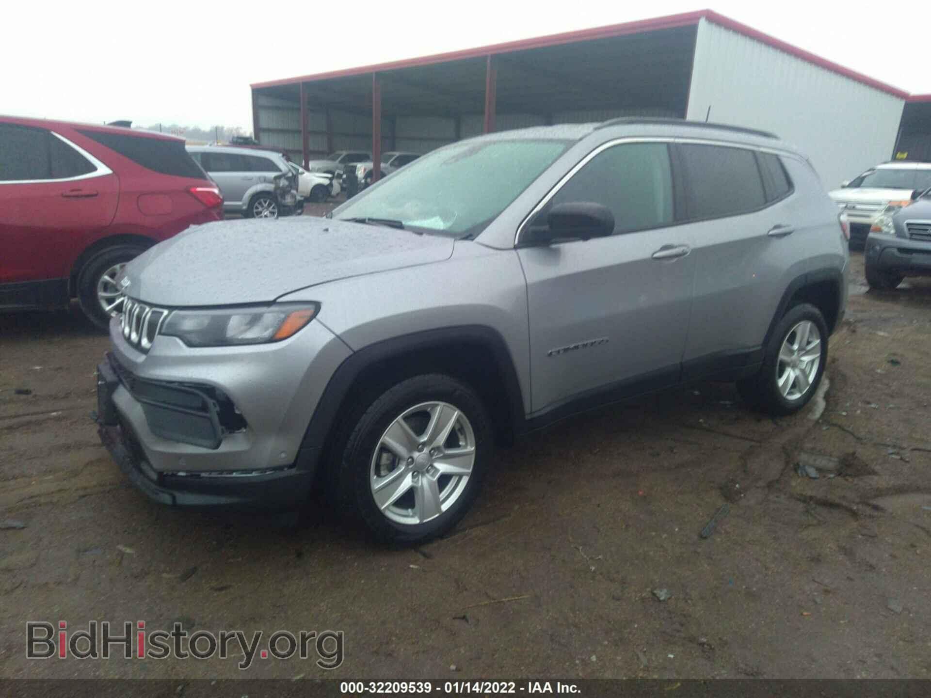 2022 JEEP COMPASS - VIN: 3C4NJDBBXNT102540 - Фото 2
