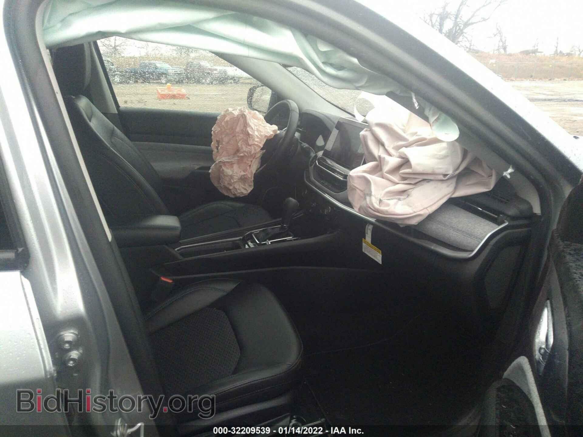 2022 JEEP COMPASS - VIN: 3C4NJDBBXNT102540 - Фото 5