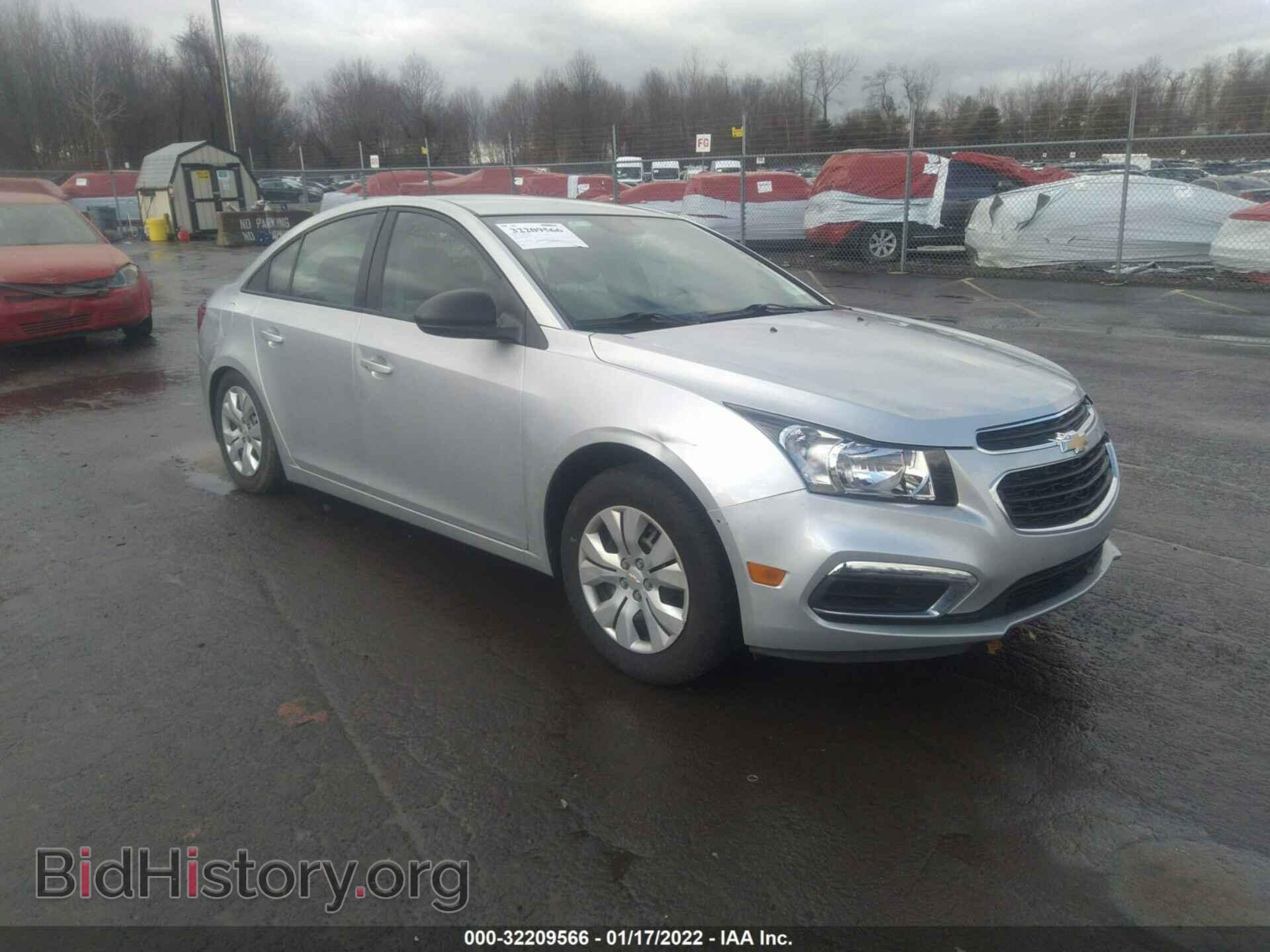 Photo 1G1PA5SH6F7167922 - CHEVROLET CRUZE 2015