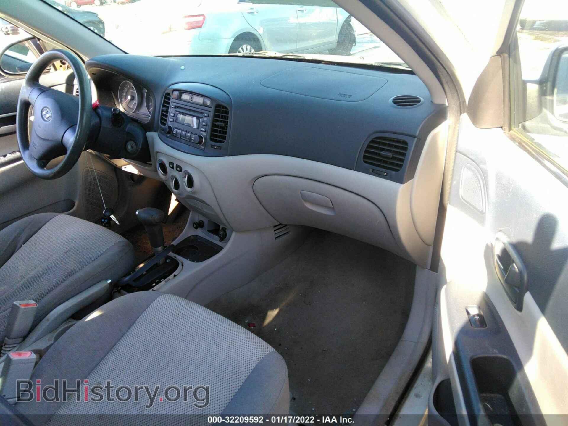 2007 HYUNDAI ACCENT - VIN: KMHCN46C77U112817 - Фото 5