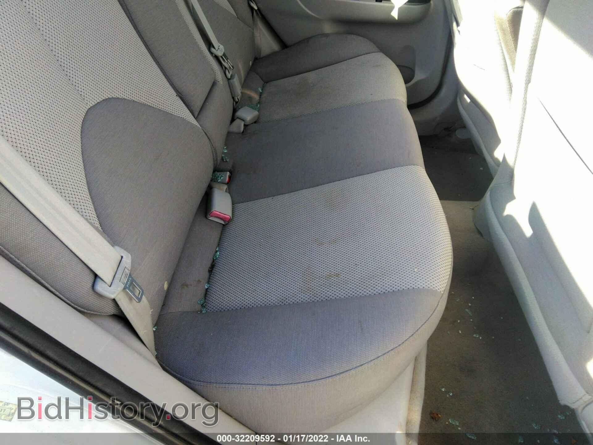 2007 HYUNDAI ACCENT - VIN: KMHCN46C77U112817 - Фото 8