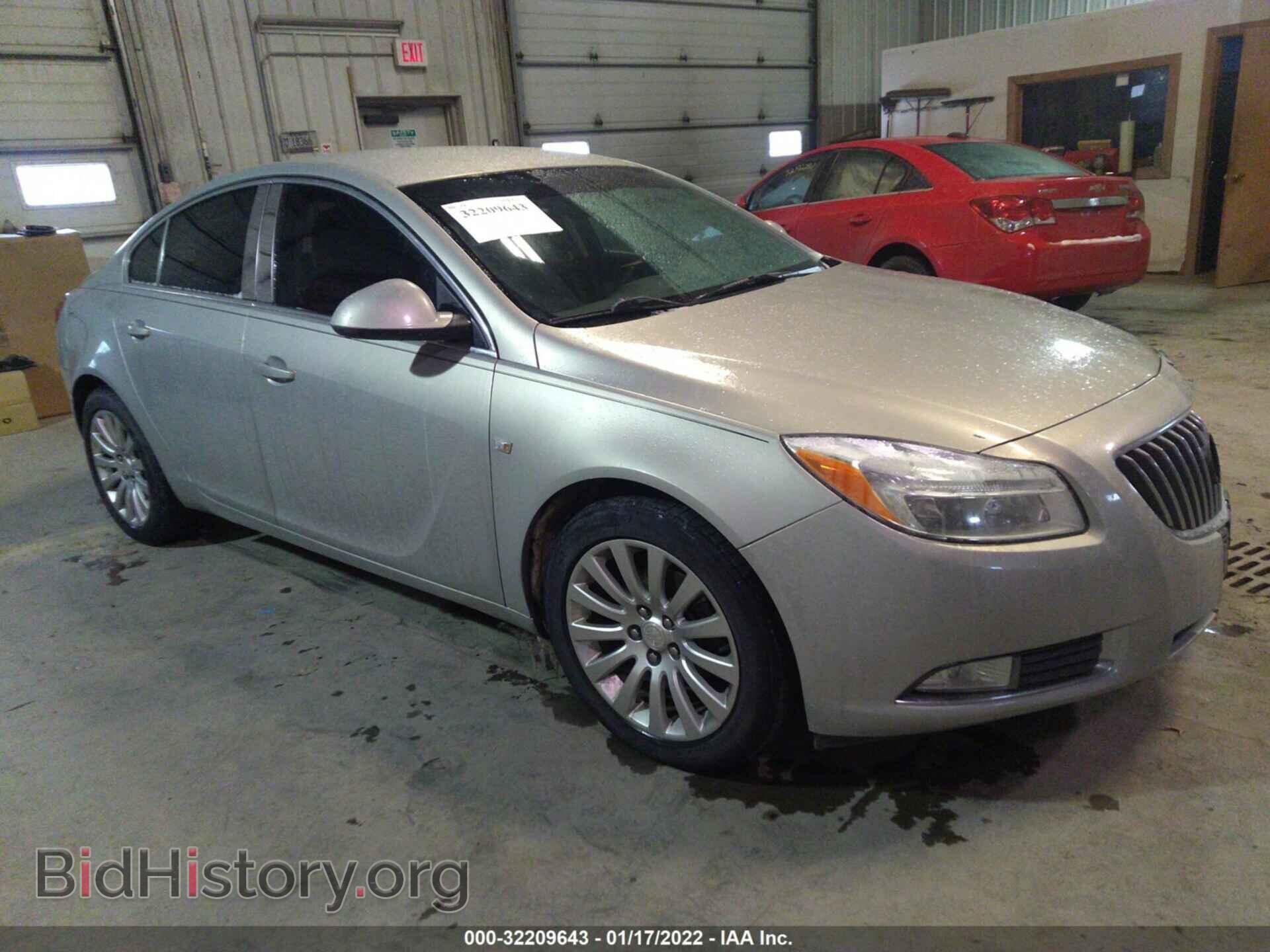 Photo W04GR5EC3B1049804 - BUICK REGAL 2011