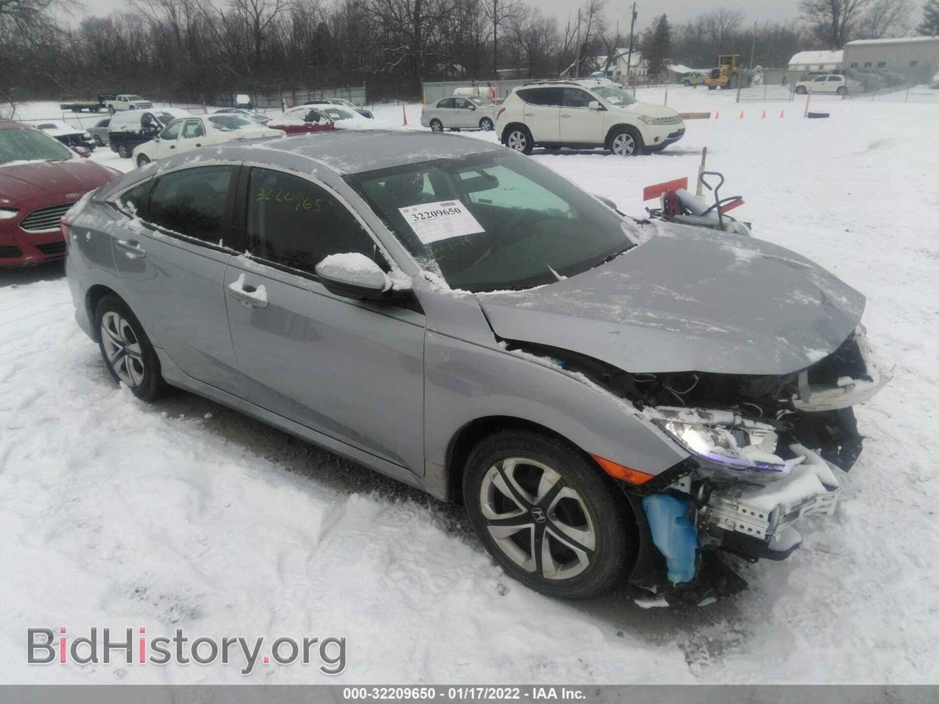 Photo 2HGFC2F51JH605613 - HONDA CIVIC SEDAN 2018
