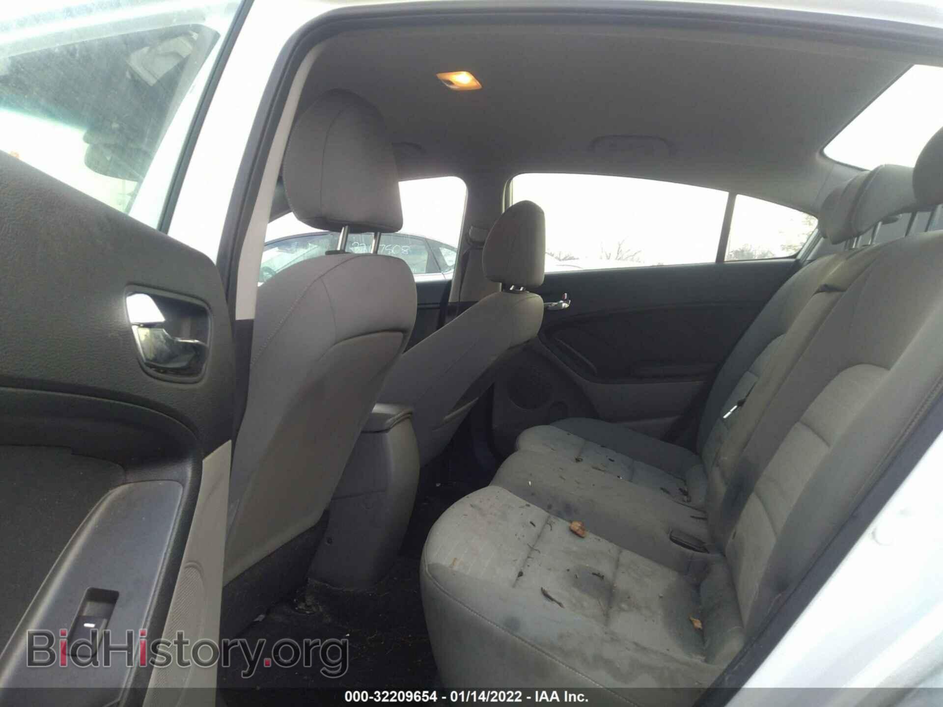 2015 KIA FORTE - VIN: KNAFX4A85F5283313 - Фото 8